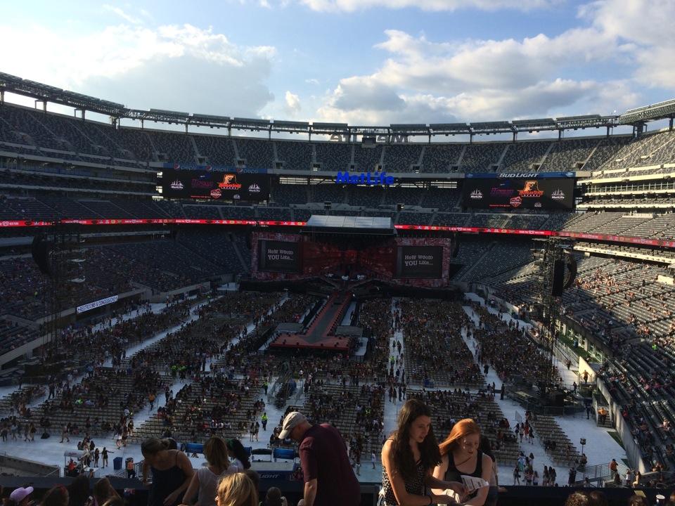 section 224a seat view  for concert - metlife stadium