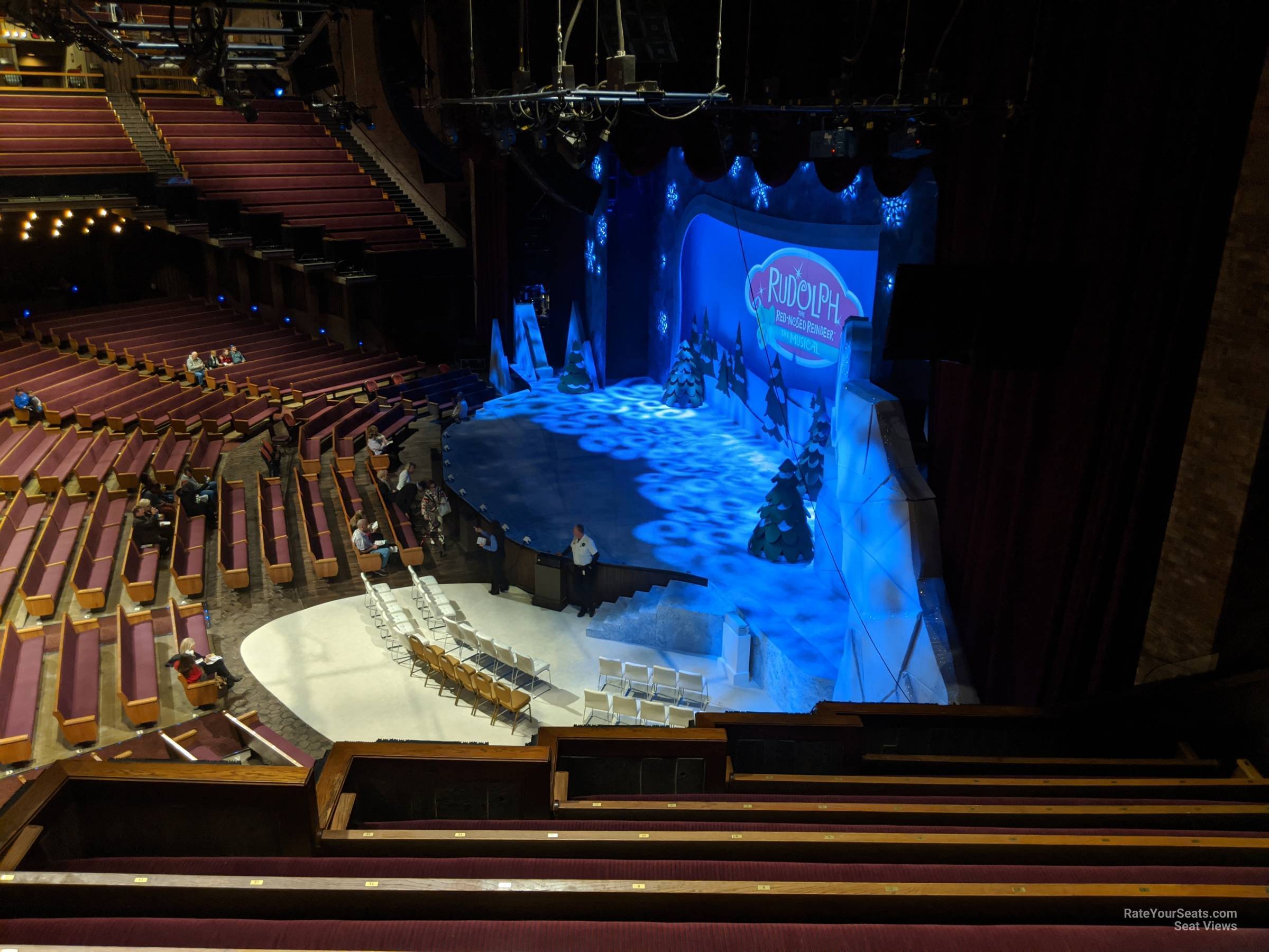 section 16, row d seat view  - grand ole opry house