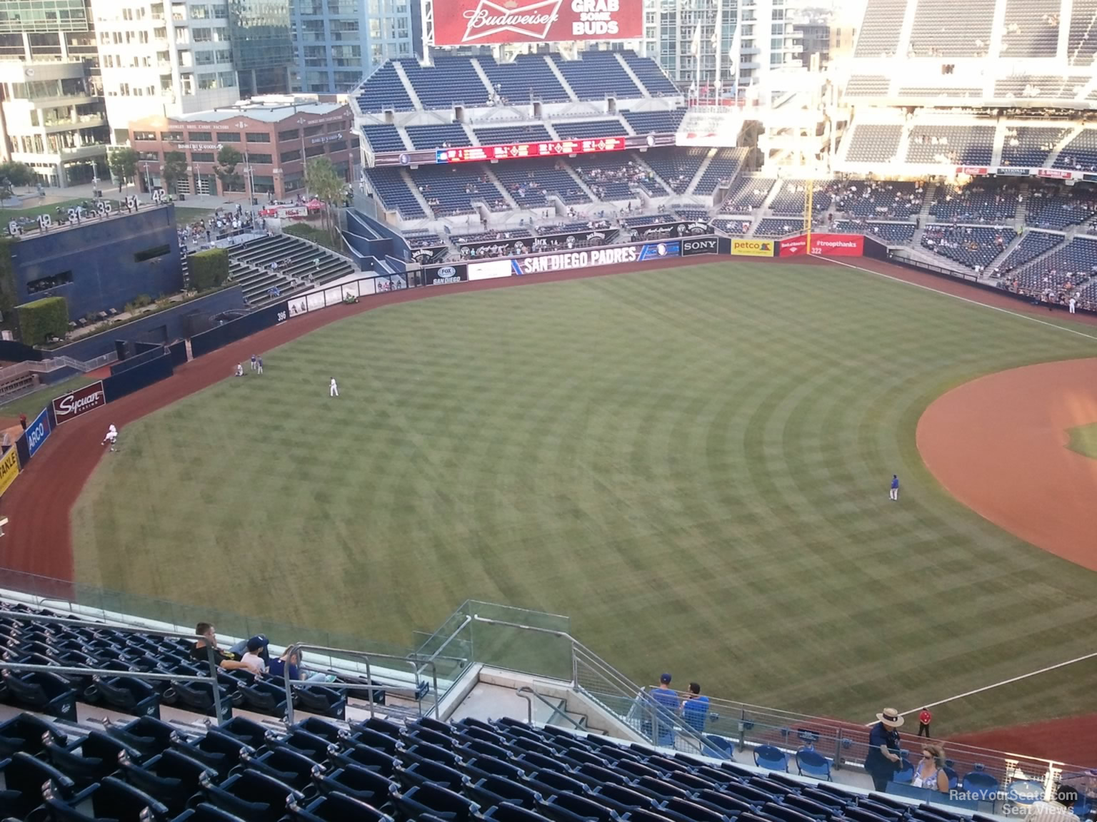 petco-park-section-324-rateyourseats