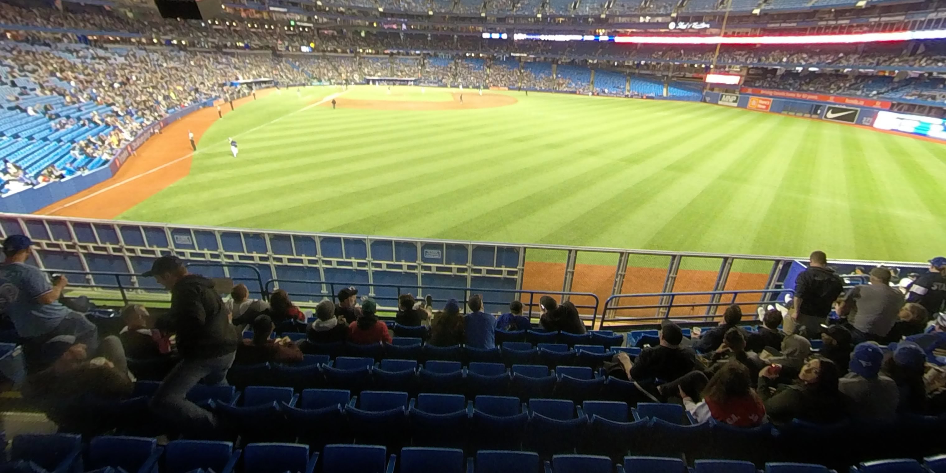 Rogers Centre Seating Chart With Row Numbers Two Birds Home