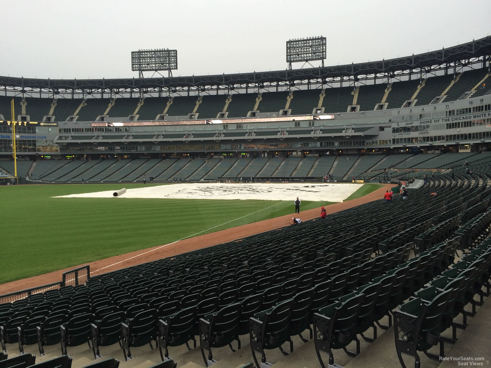 Guaranteed Rate Field Section 154 - Rateyourseats.com