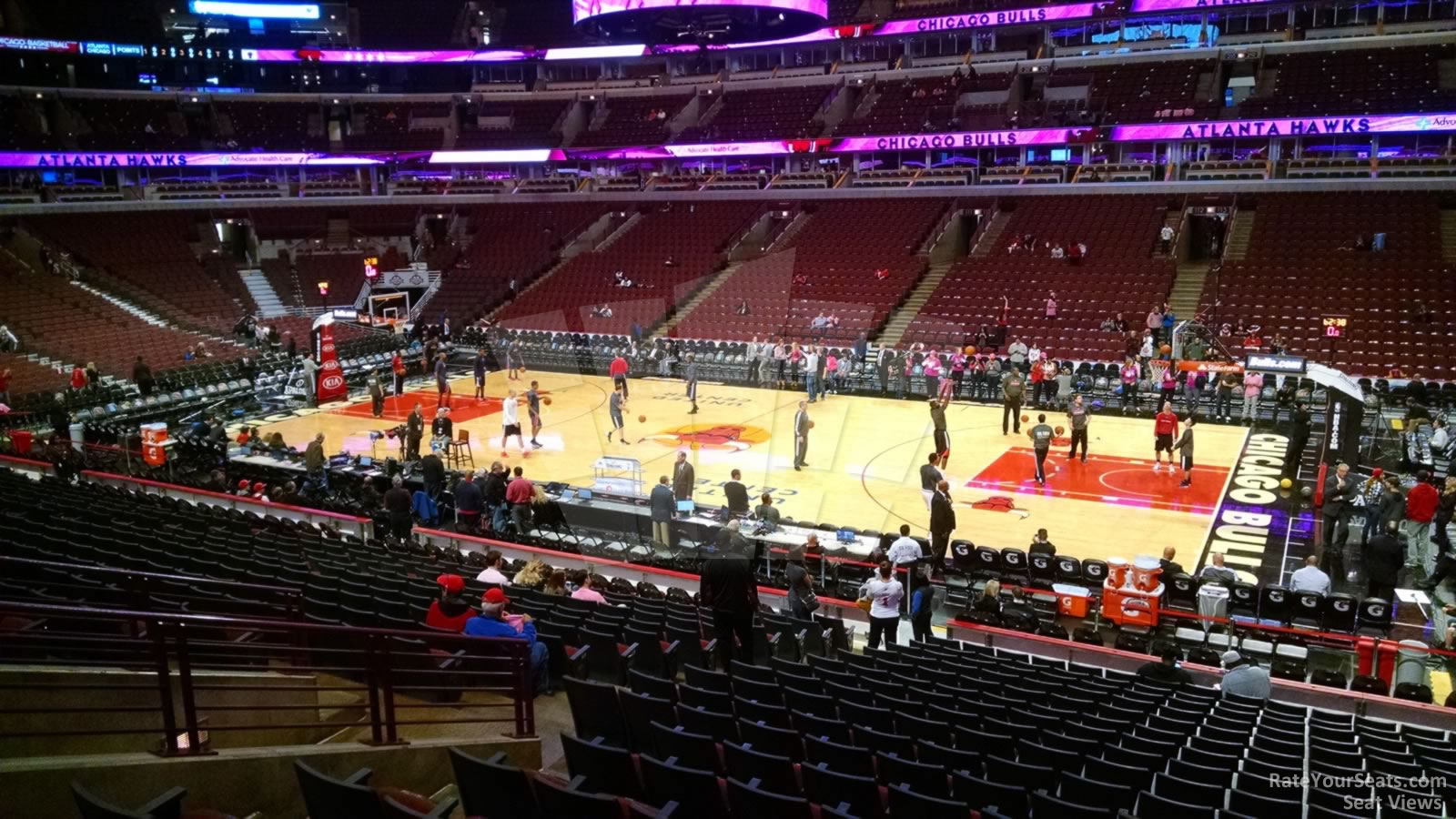 United Center Section 121 - Chicago Bulls - RateYourSeats.com