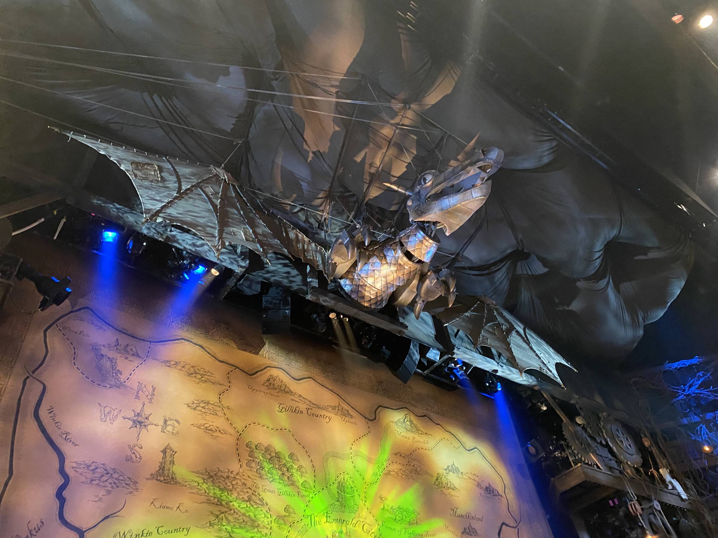 wicked dragon at gershwin theatre