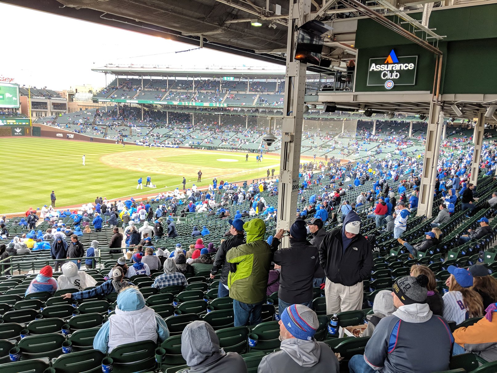 see-every-pole-at-wrigley-field-and-find-out-how-to-avoid-them