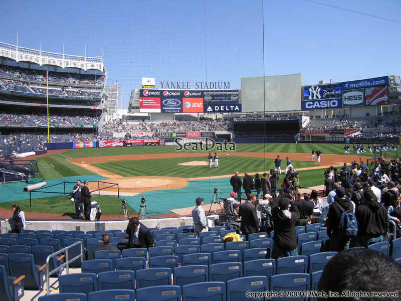 Photo taken on April 18 shows a team store at Yankee Stadium in