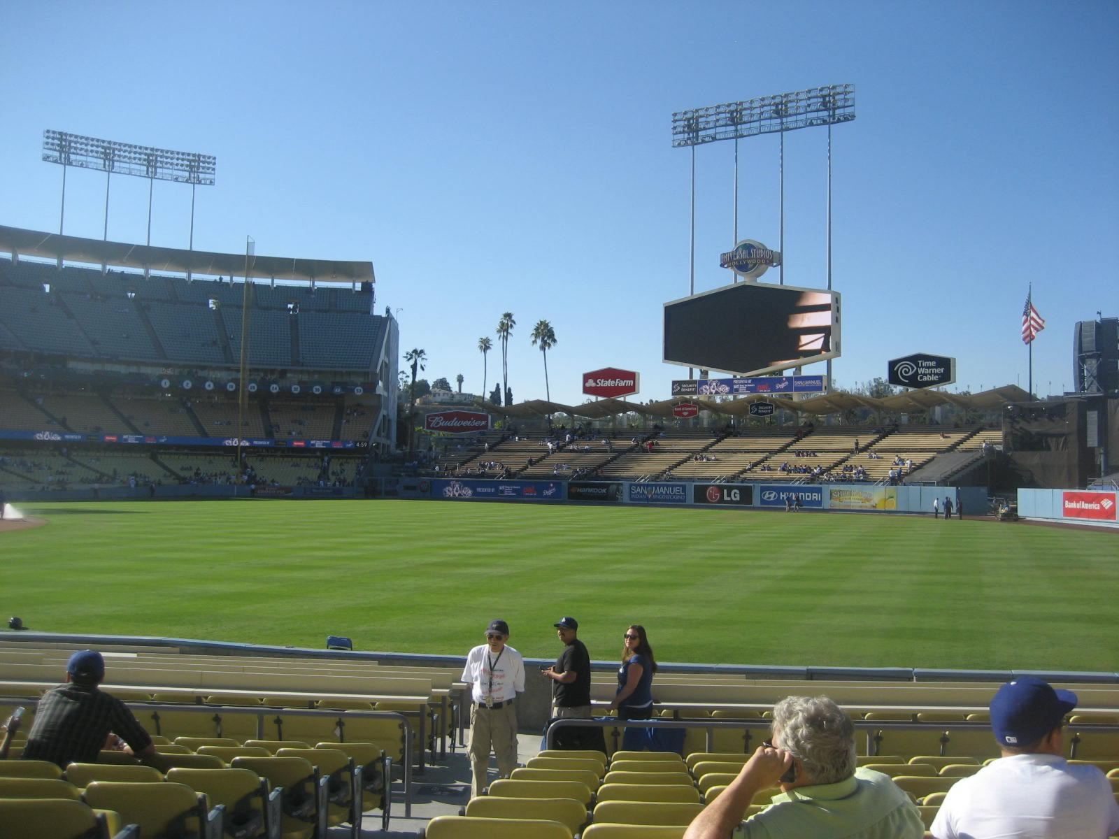 Didn't really like these seats: Dodger Stadium Section 44 Review ...