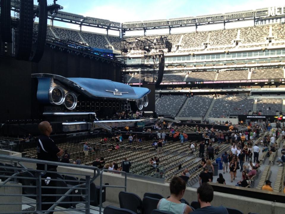 section 139, row 11 seat view  for concert - metlife stadium