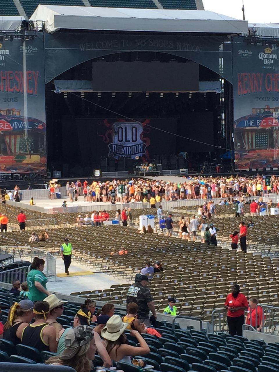 section 106, row 15 seat view  for concert - lincoln financial field