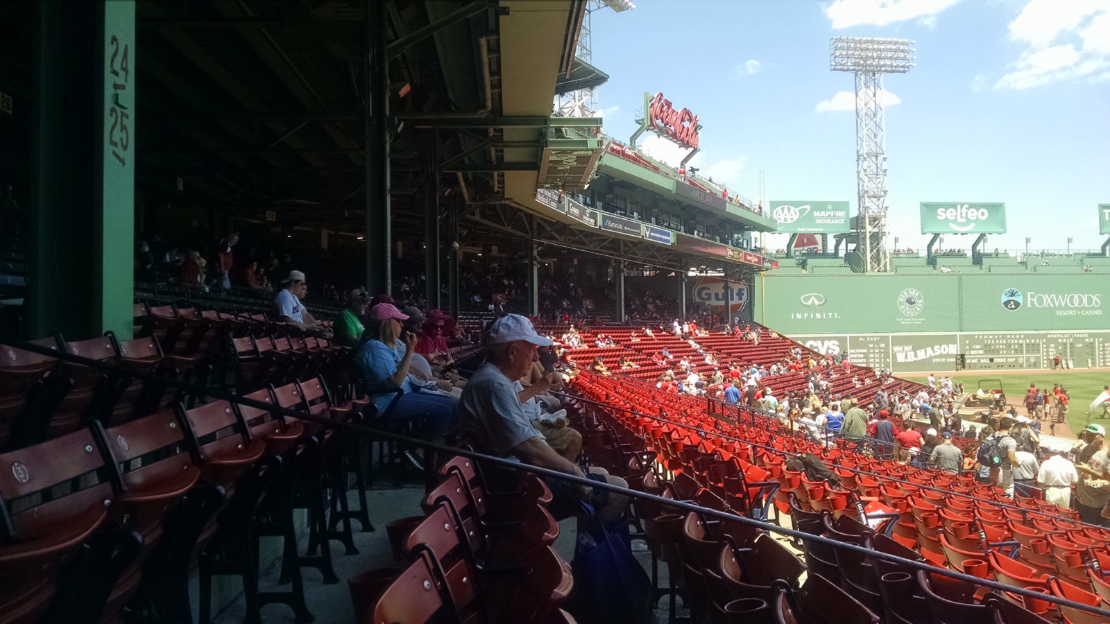 Loge Box 139 at Fenway Park - RateYourSeats.com