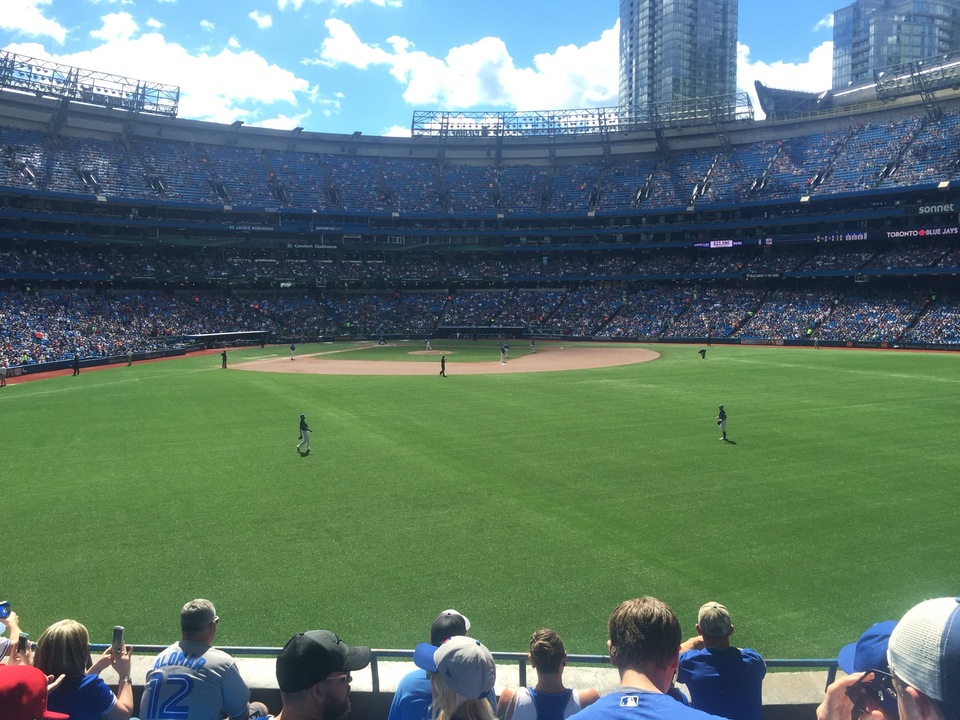 section 105, row 5 seat view for baseball - rogers centre
