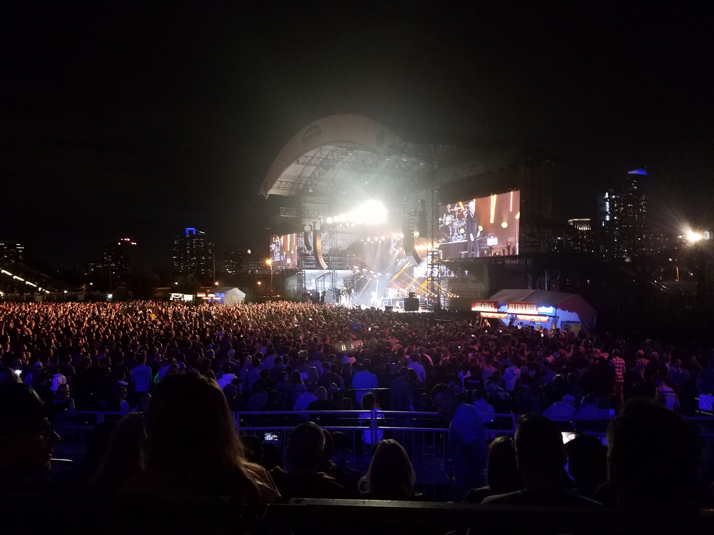 VIP Box Seats at Huntington Bank Pavilion