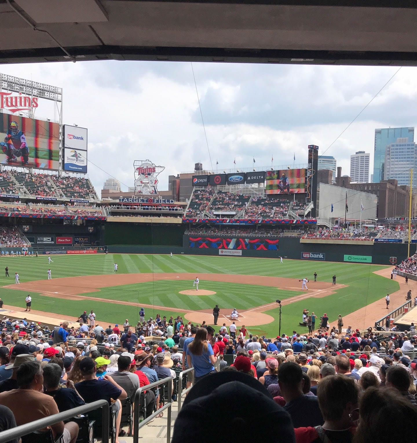 section 115, row 28 seat view  - target field