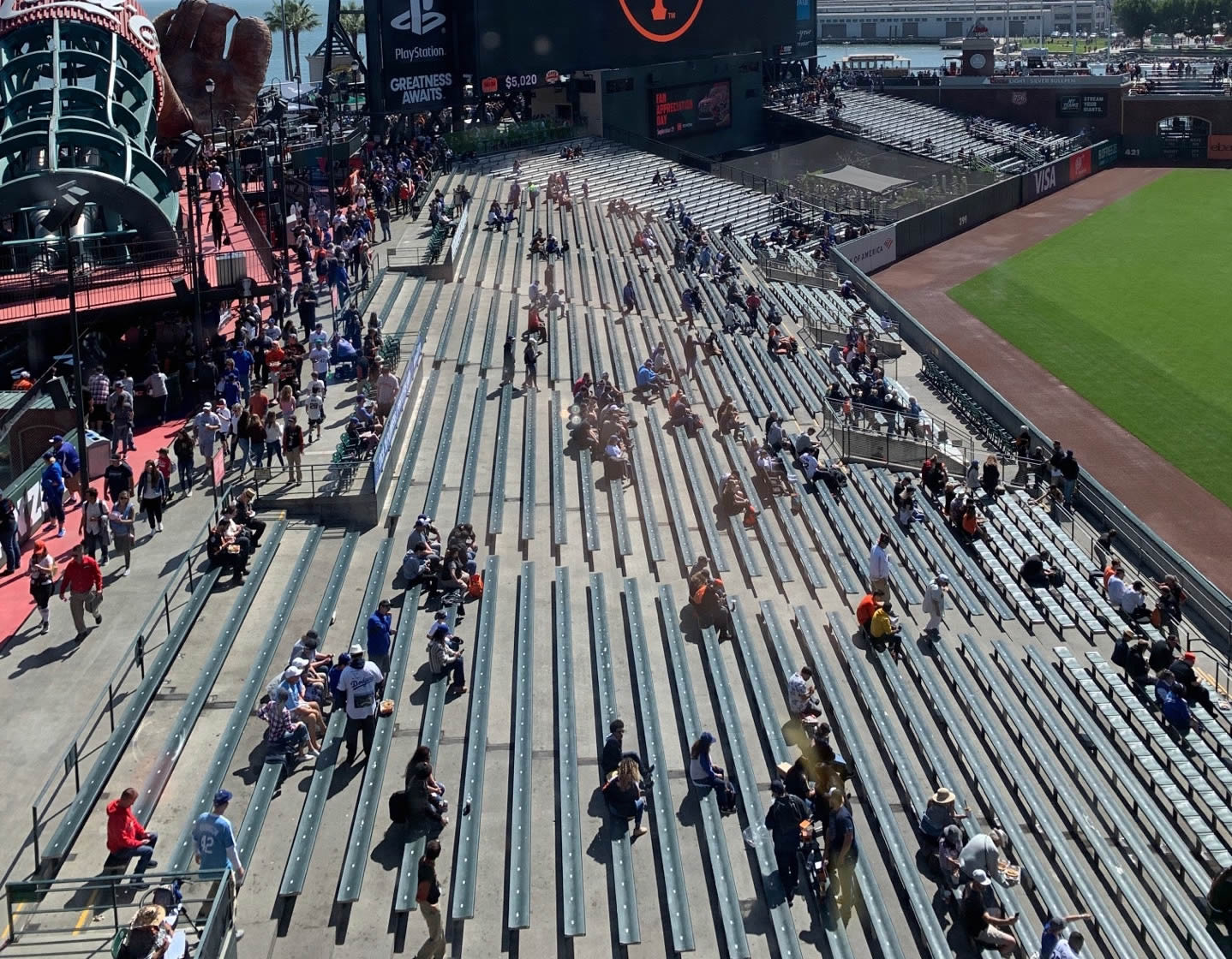 SF Giants: Oracle Park's new dimensions get first test