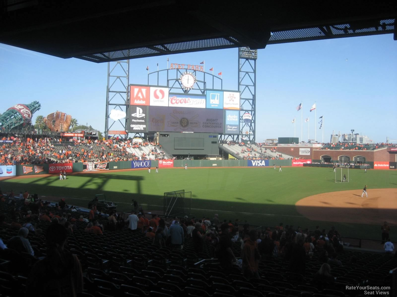 Field Club (Sections 107–124)  San Francisco Giants v Arizona