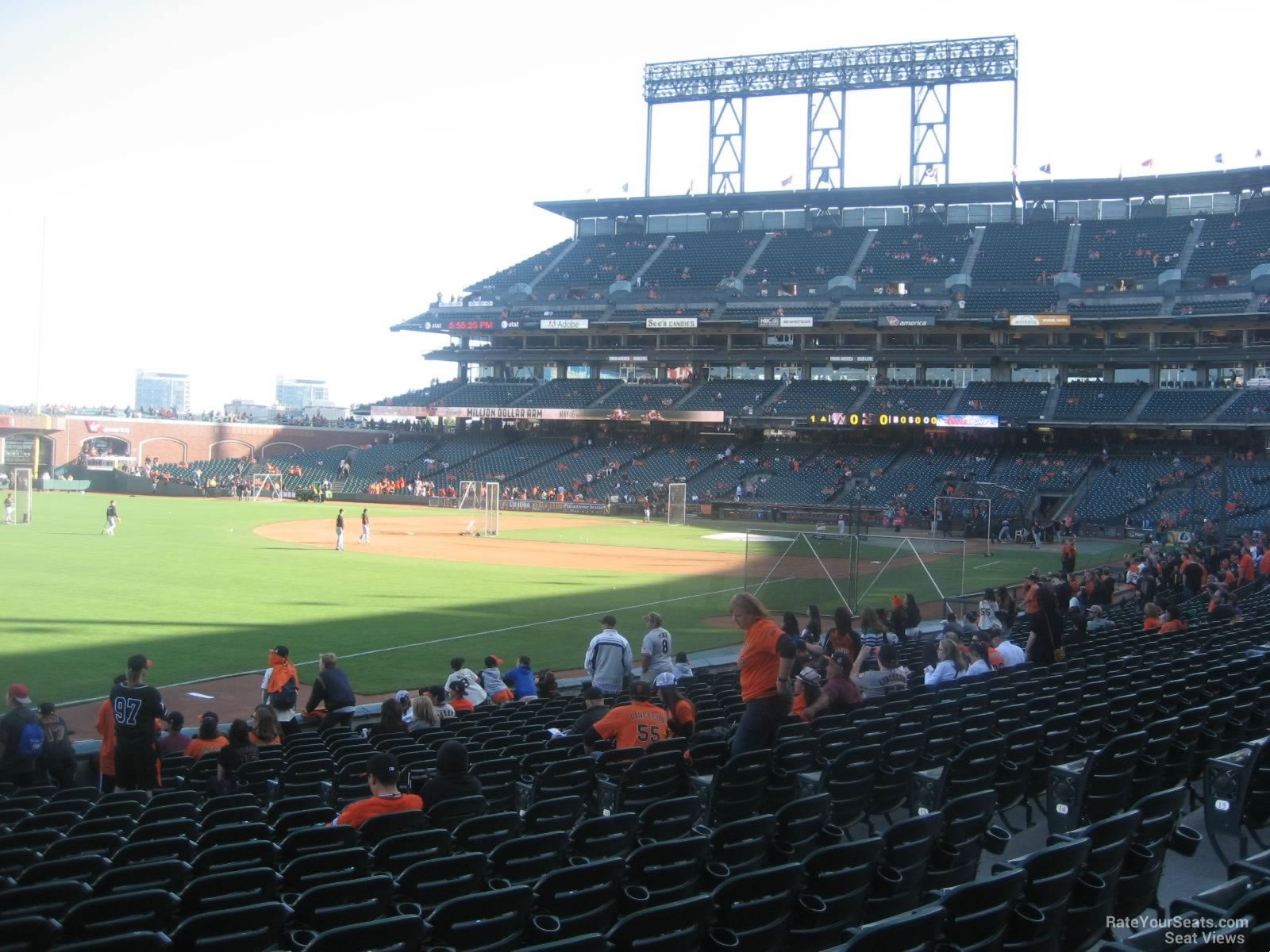 Oracle Park Section 130 - San Francisco Giants - RateYourSeats.com