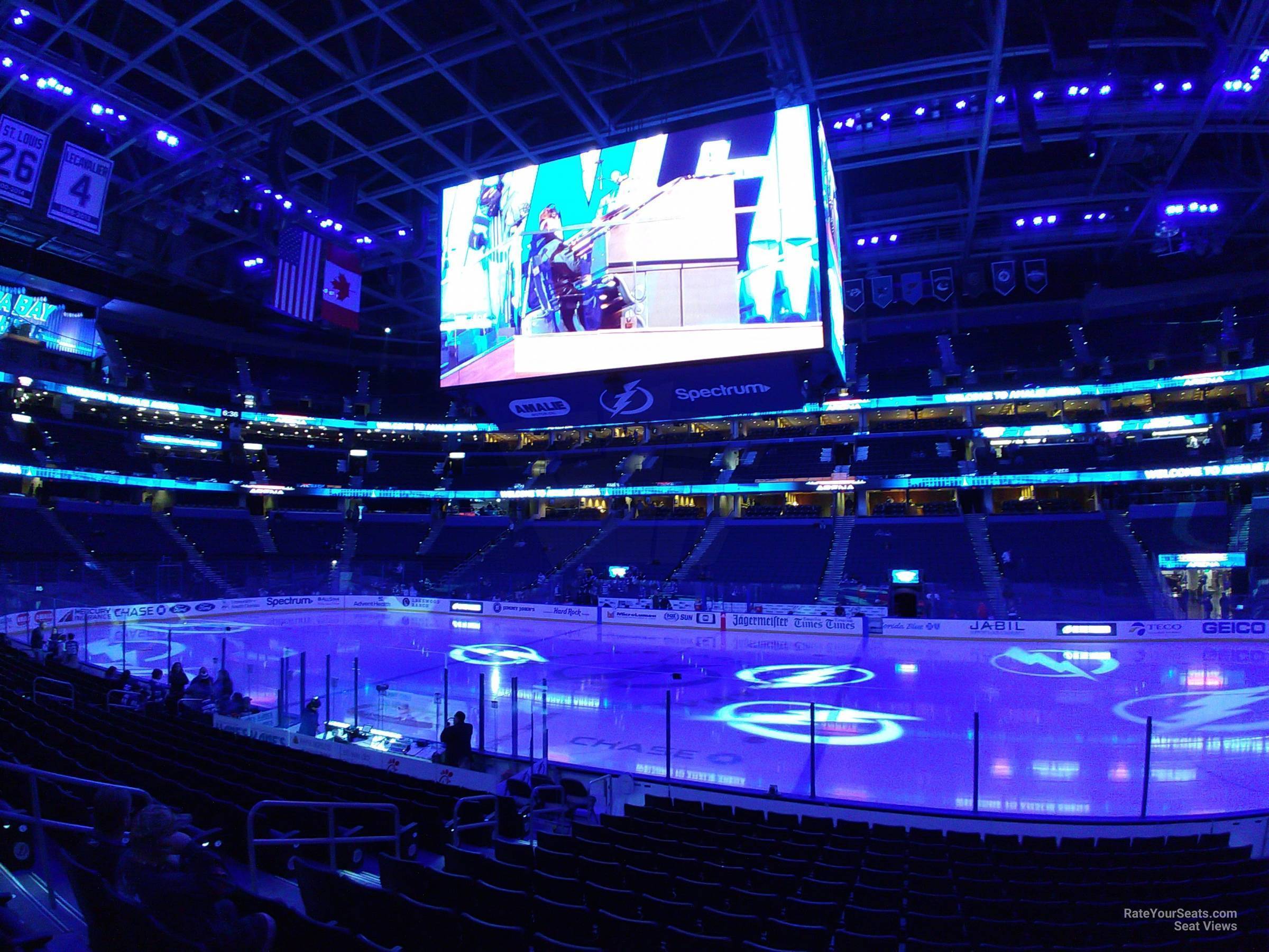 amalie-arena-section-115-tampa-bay-lightning-rateyourseats