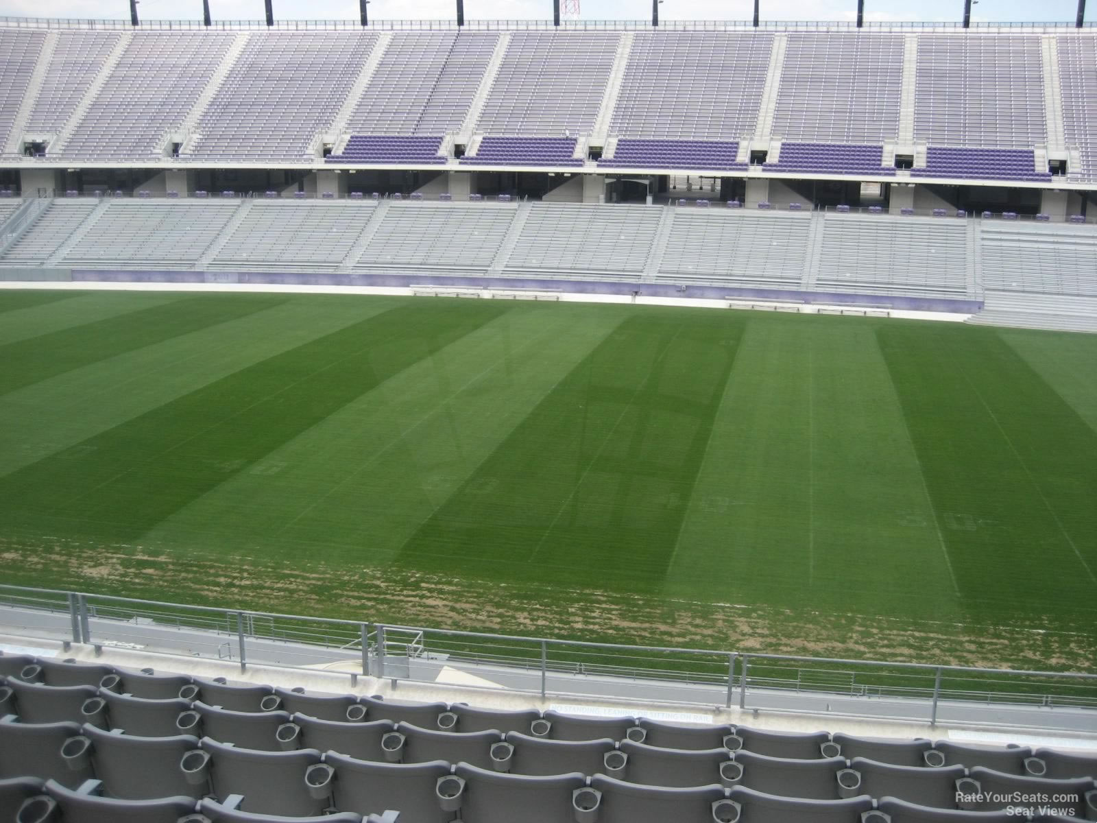 section 206, row h seat view  - amon carter stadium