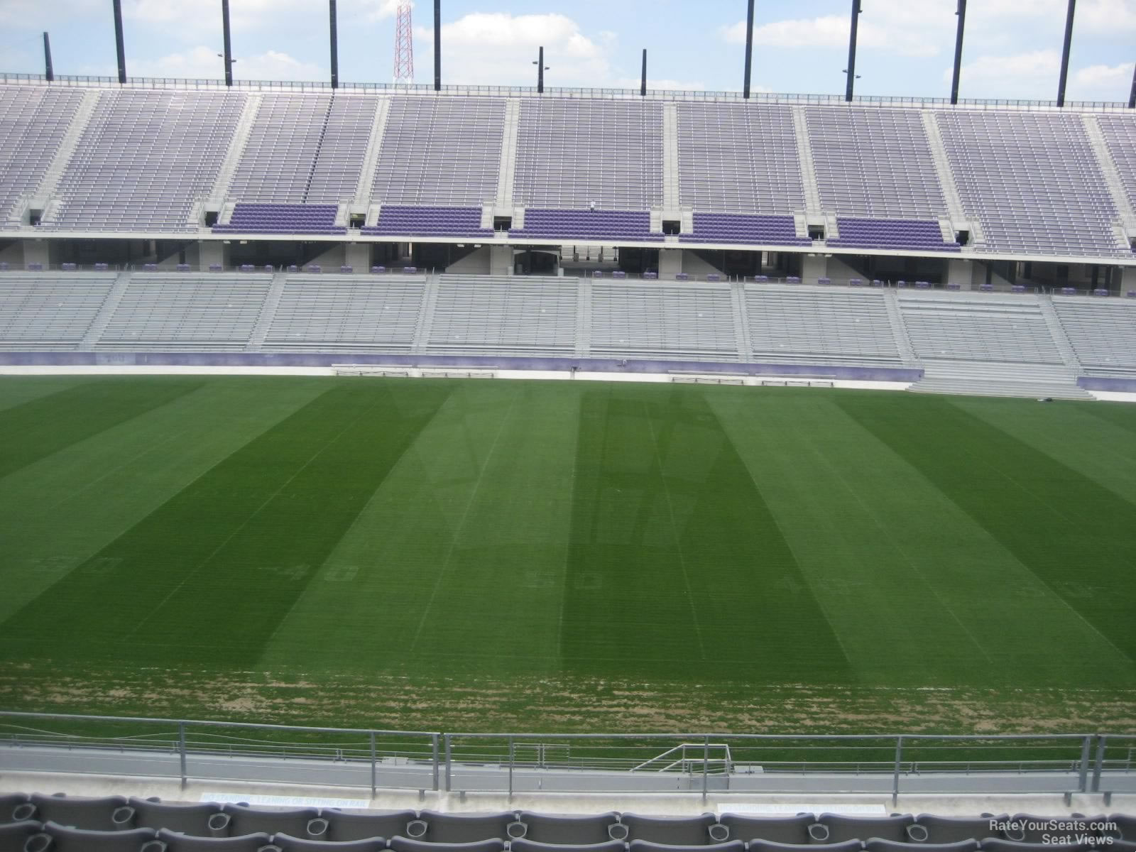 section 207, row h seat view  - amon carter stadium