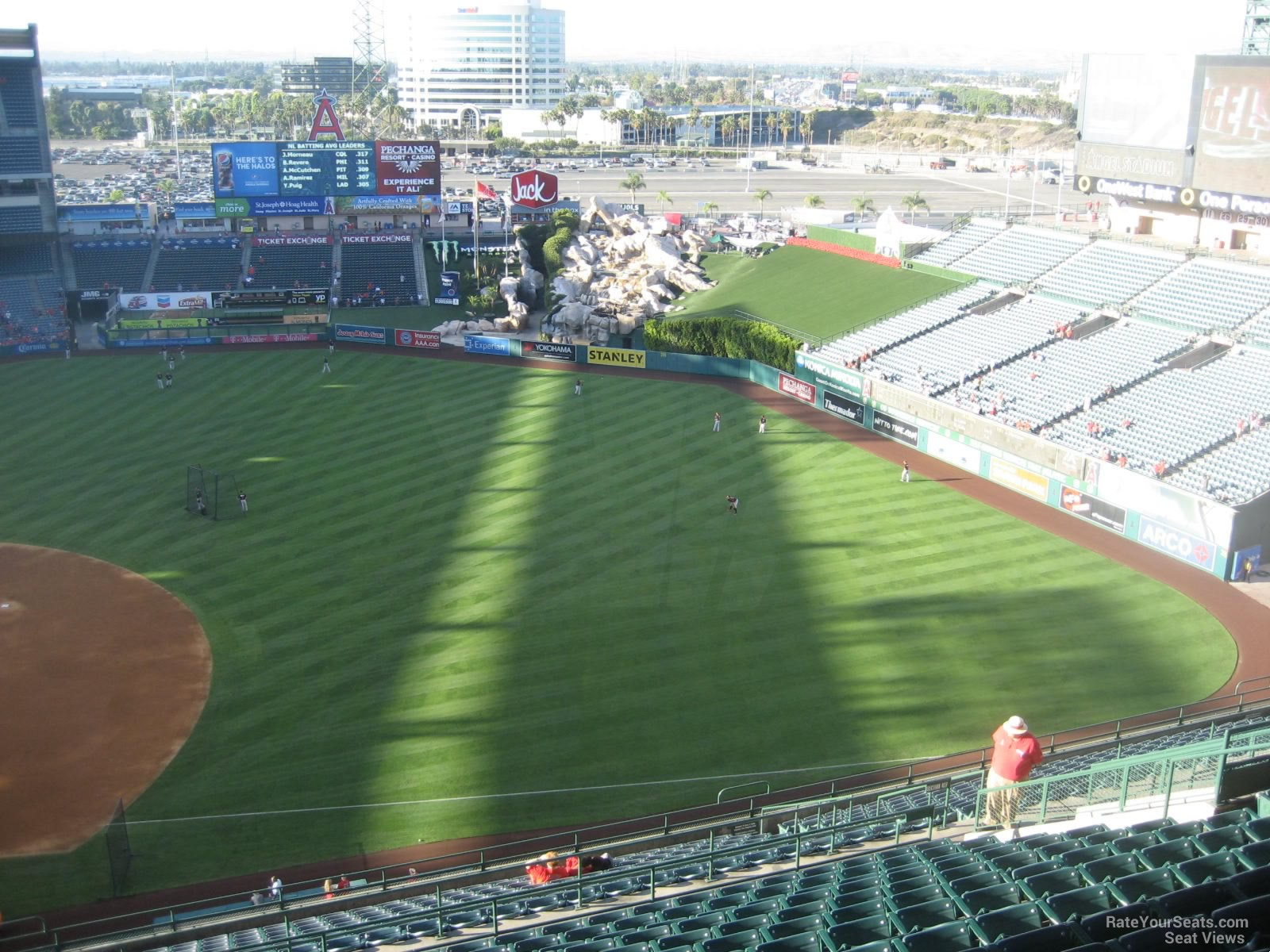 30Fieldsin30Days: Angel Stadium of Anaheim