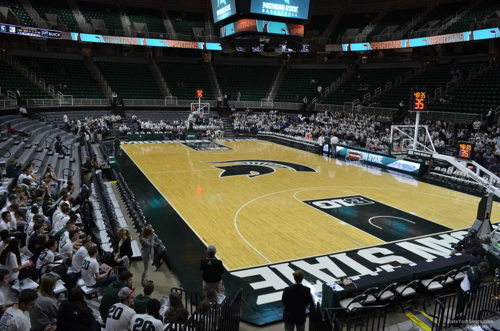 section 122, row 13 seat view  - breslin center