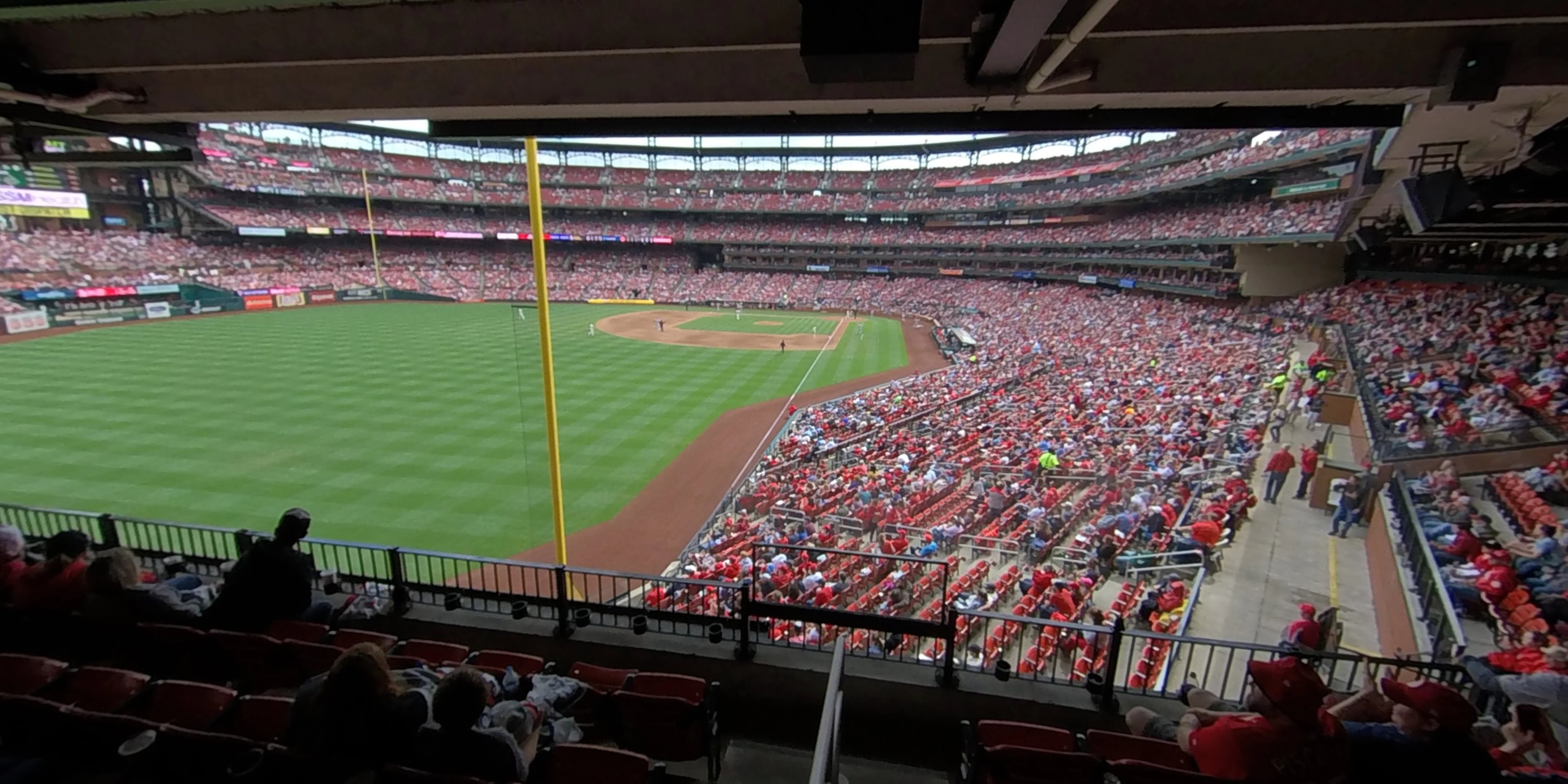 Left Field Landing at the Stadium - Review of Busch Stadium, Saint