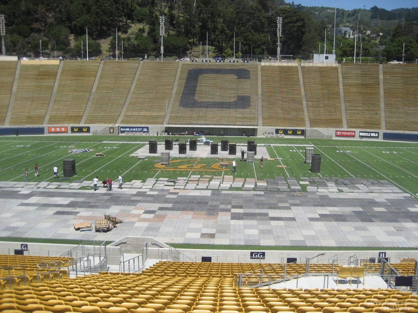 section gg, row 30 seat view  - memorial stadium (cal)