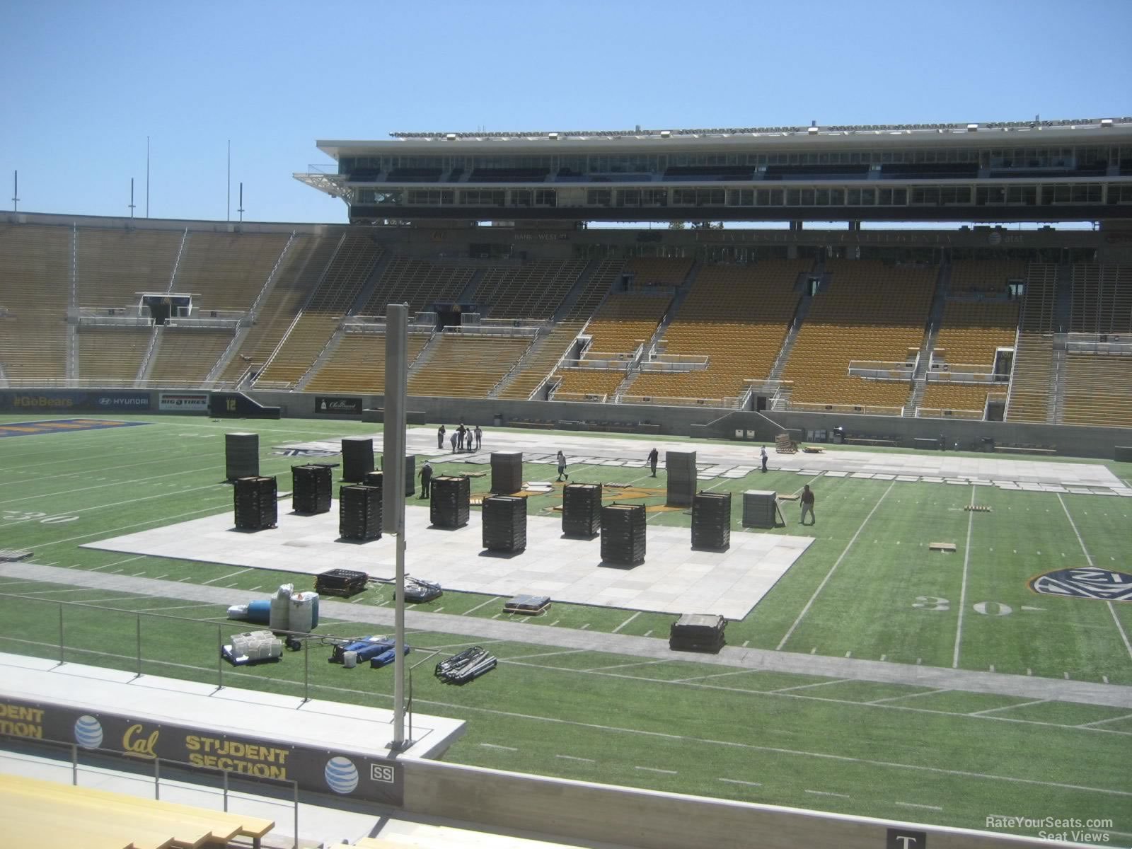 section t, row 22 seat view  - memorial stadium (cal)