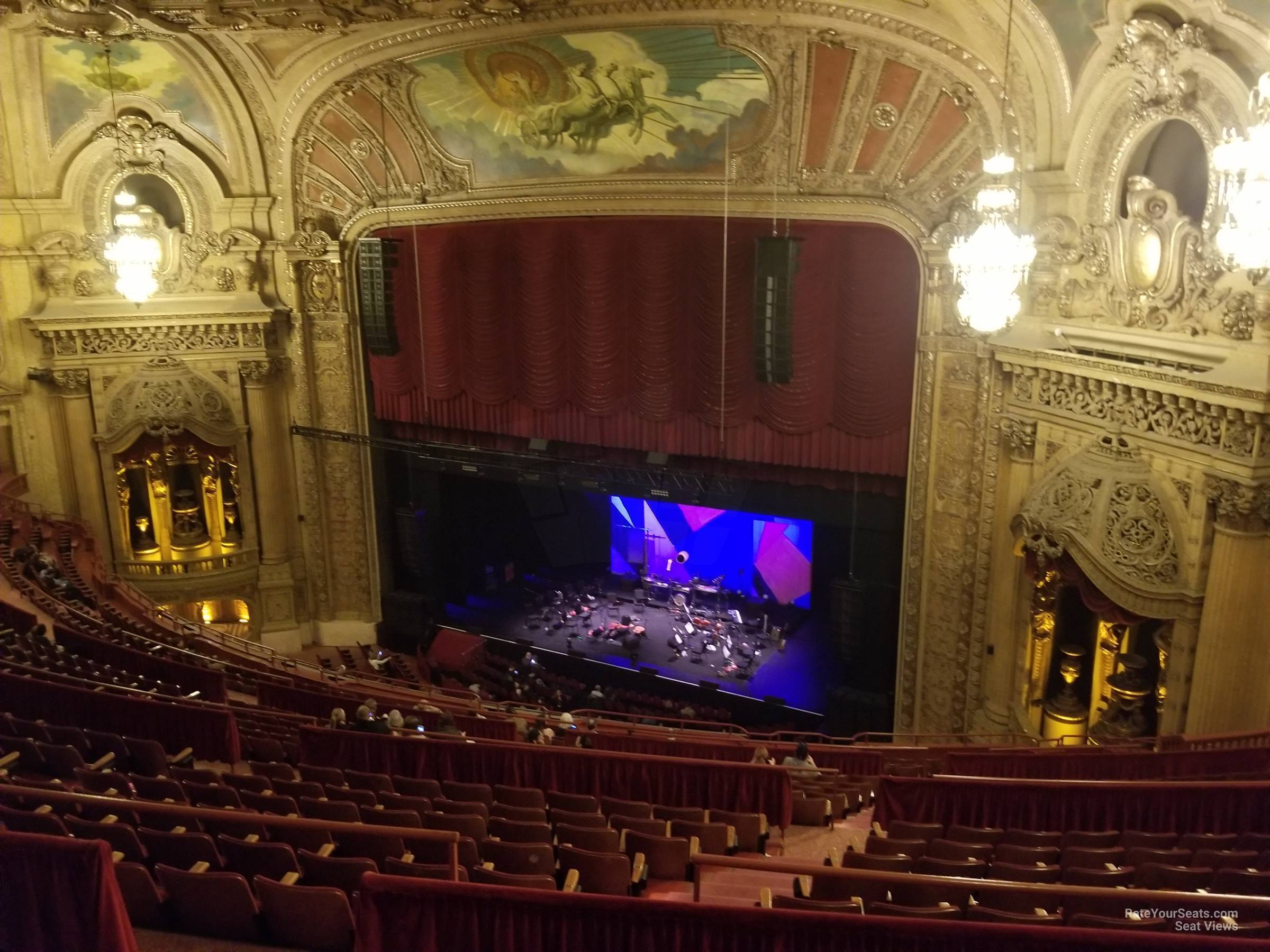 Chicago Theatre Balcony 1R - RateYourSeats.com