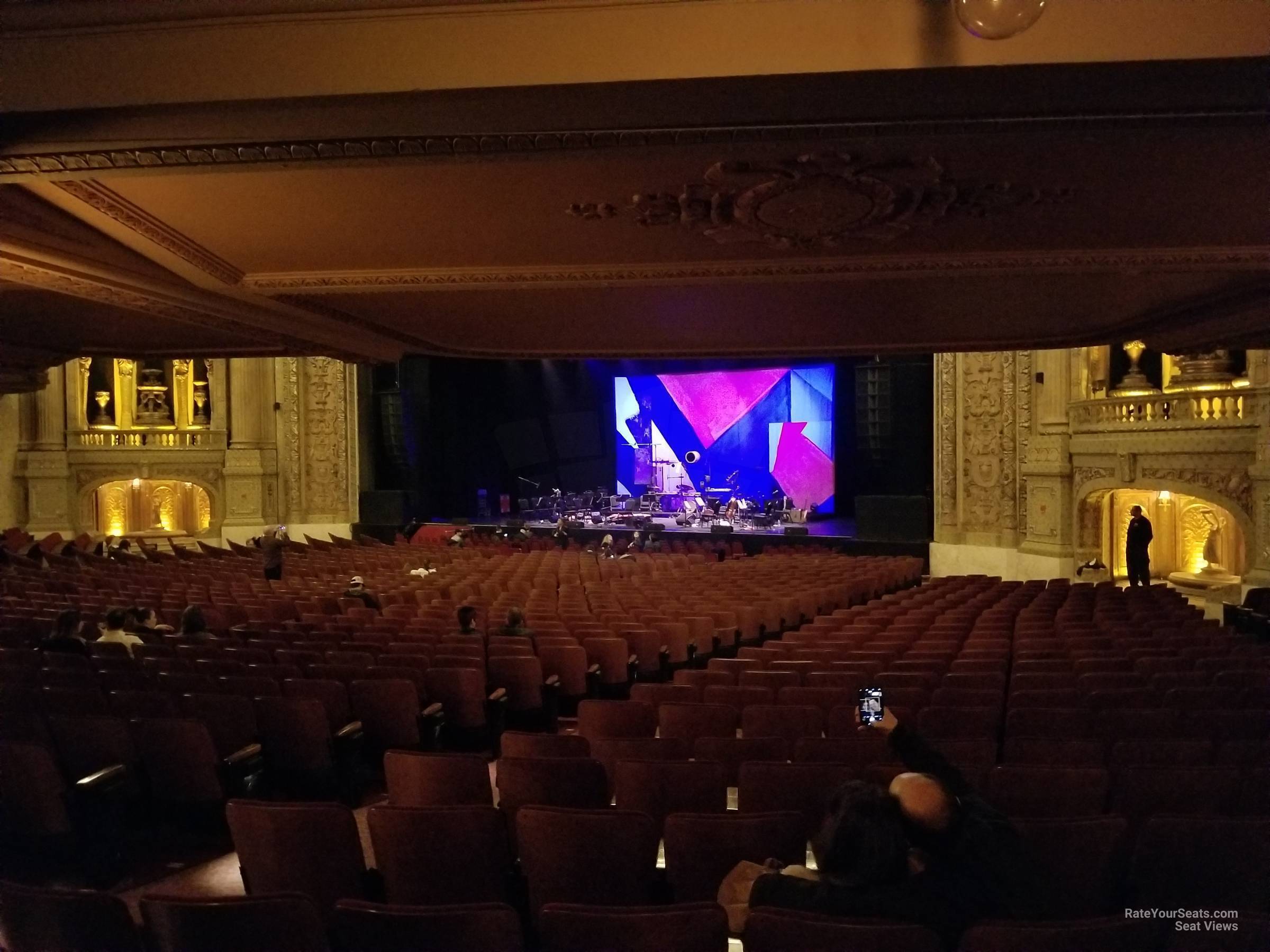 main floor 2r, row u seat view  - chicago theatre