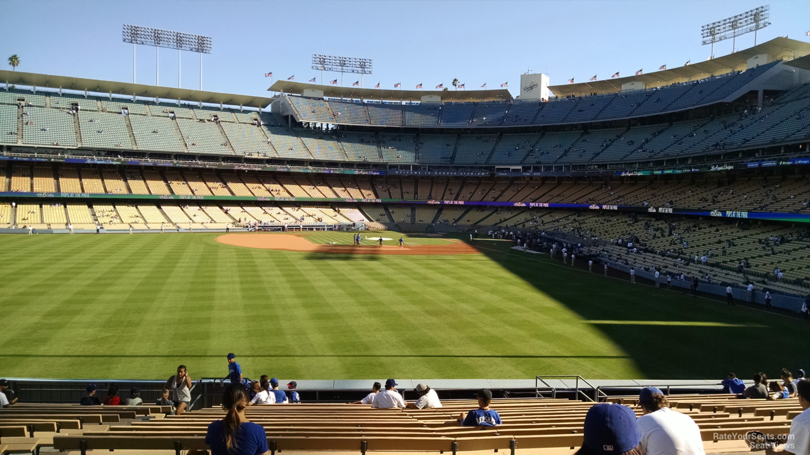 Section 305 at Dodger Stadium - RateYourSeats.com