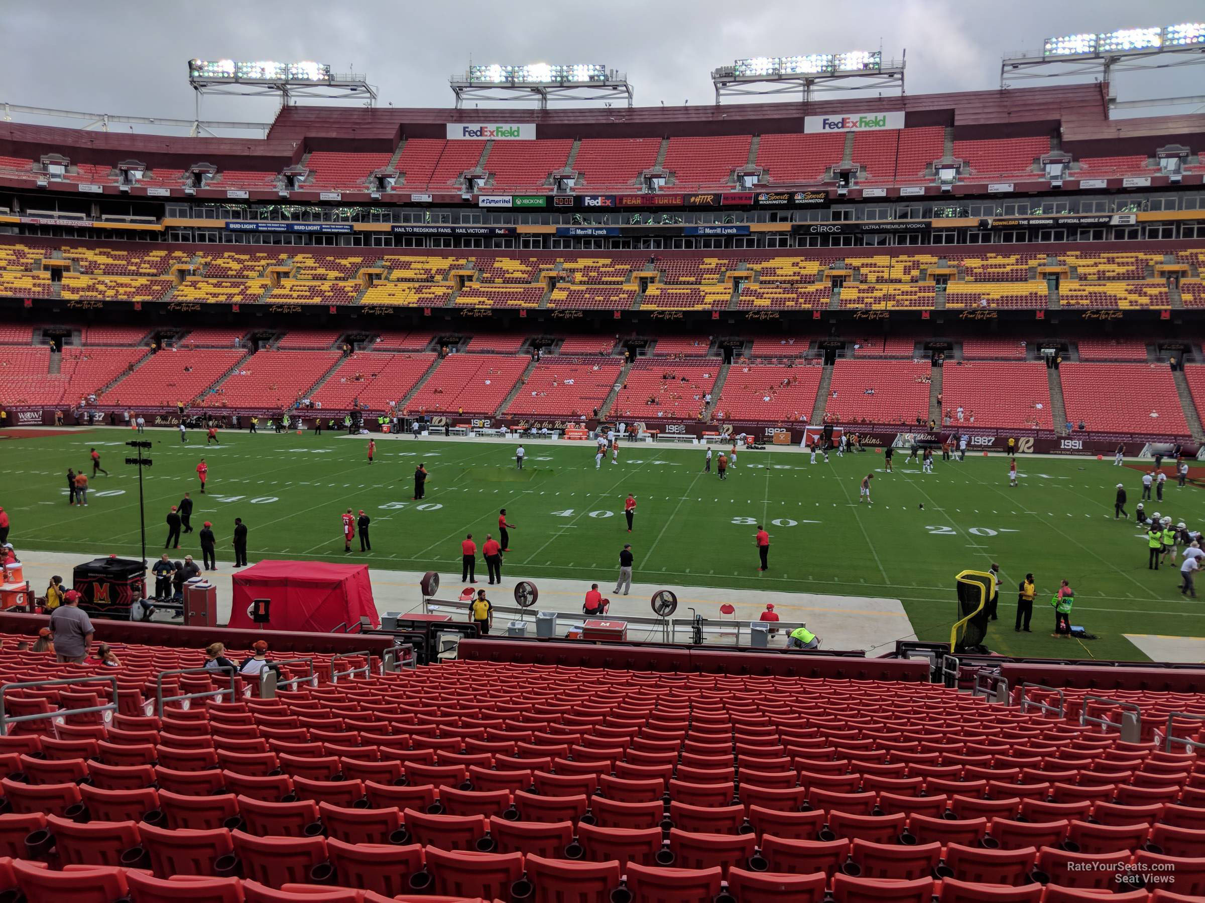 section 141, row 25 seat view  - fedexfield
