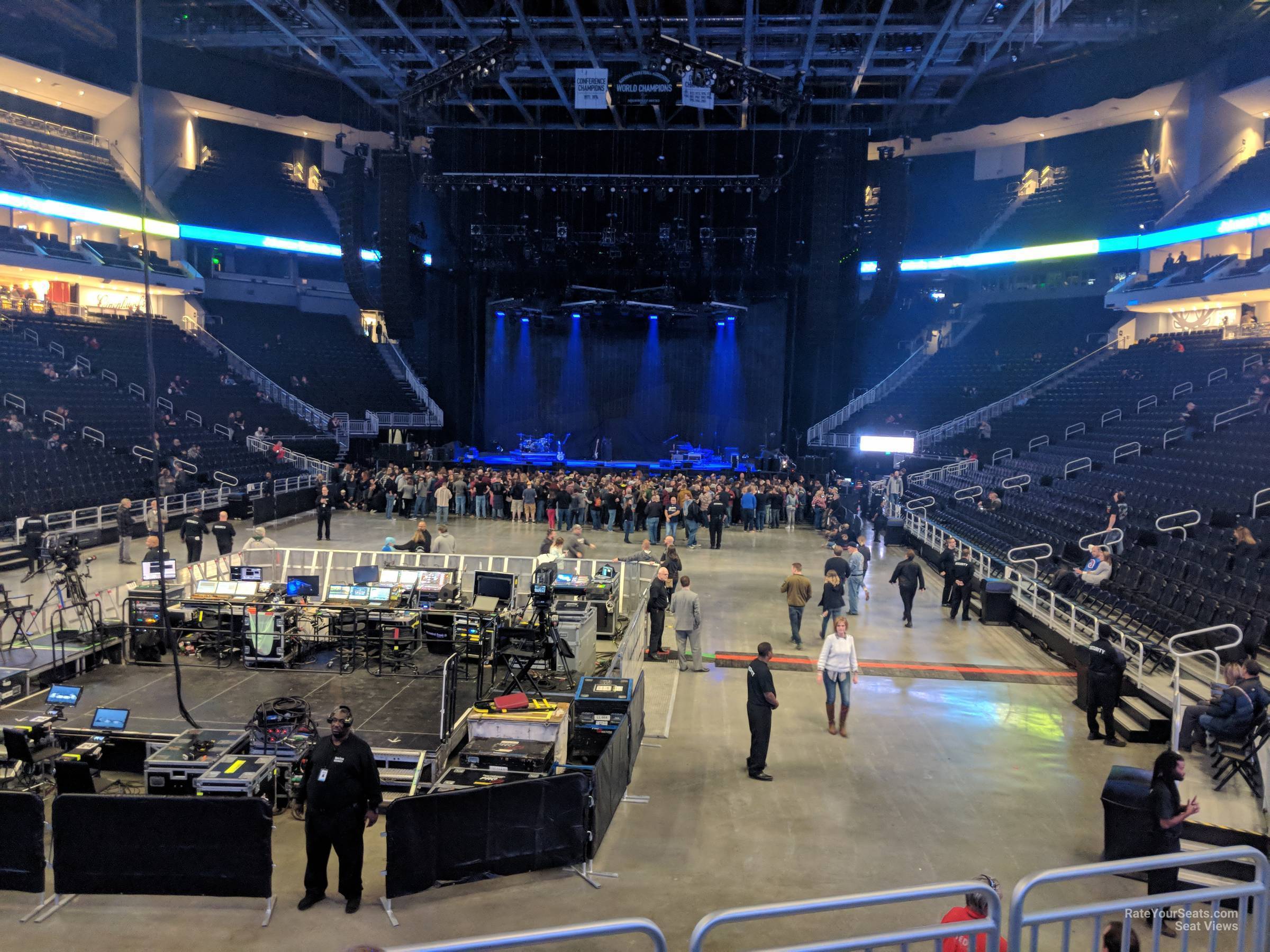 Fiserv Forum Section 121 Concert Seating - RateYourSeats.com