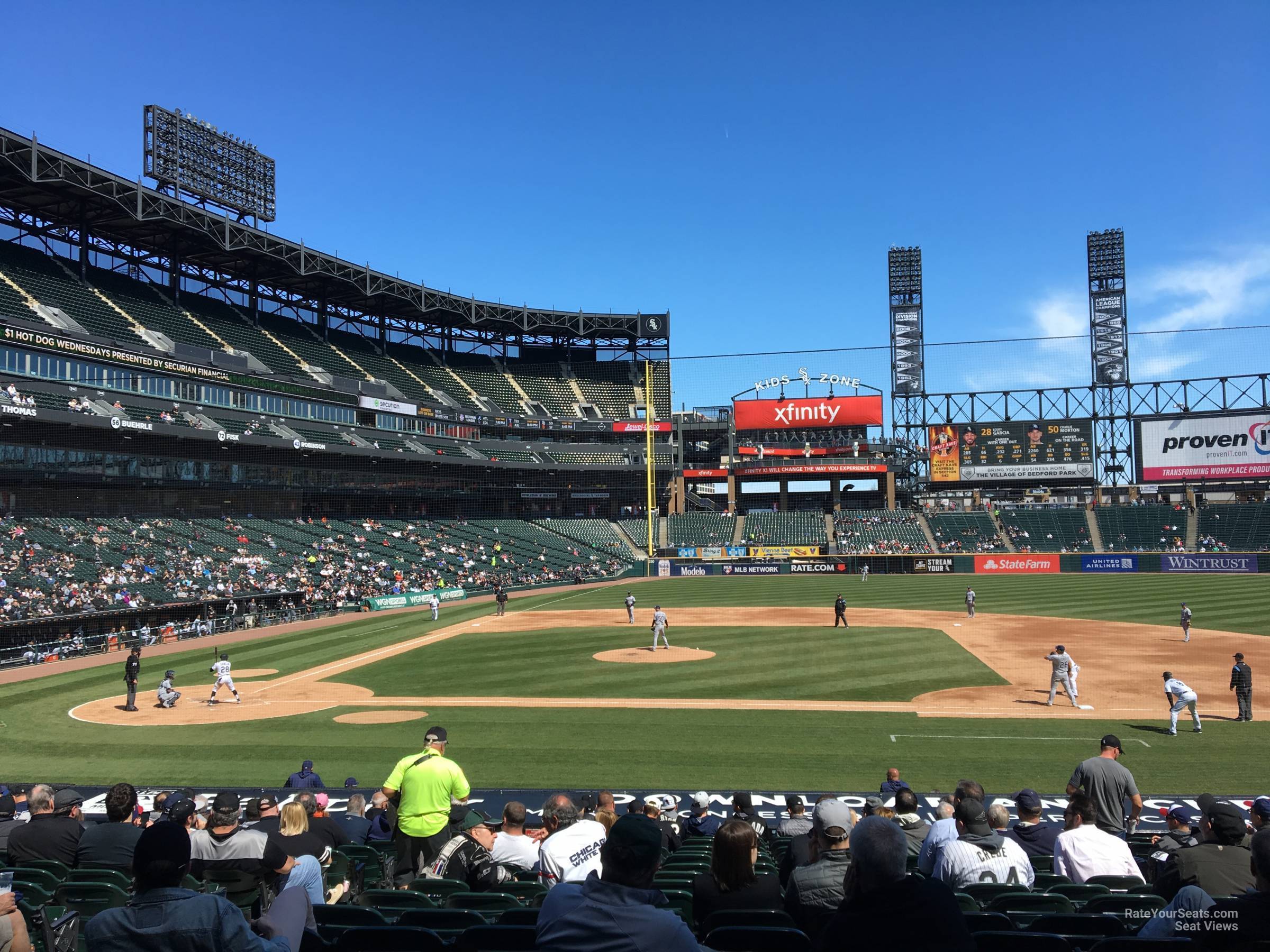 section 125, row 25 seat view  - guaranteed rate field