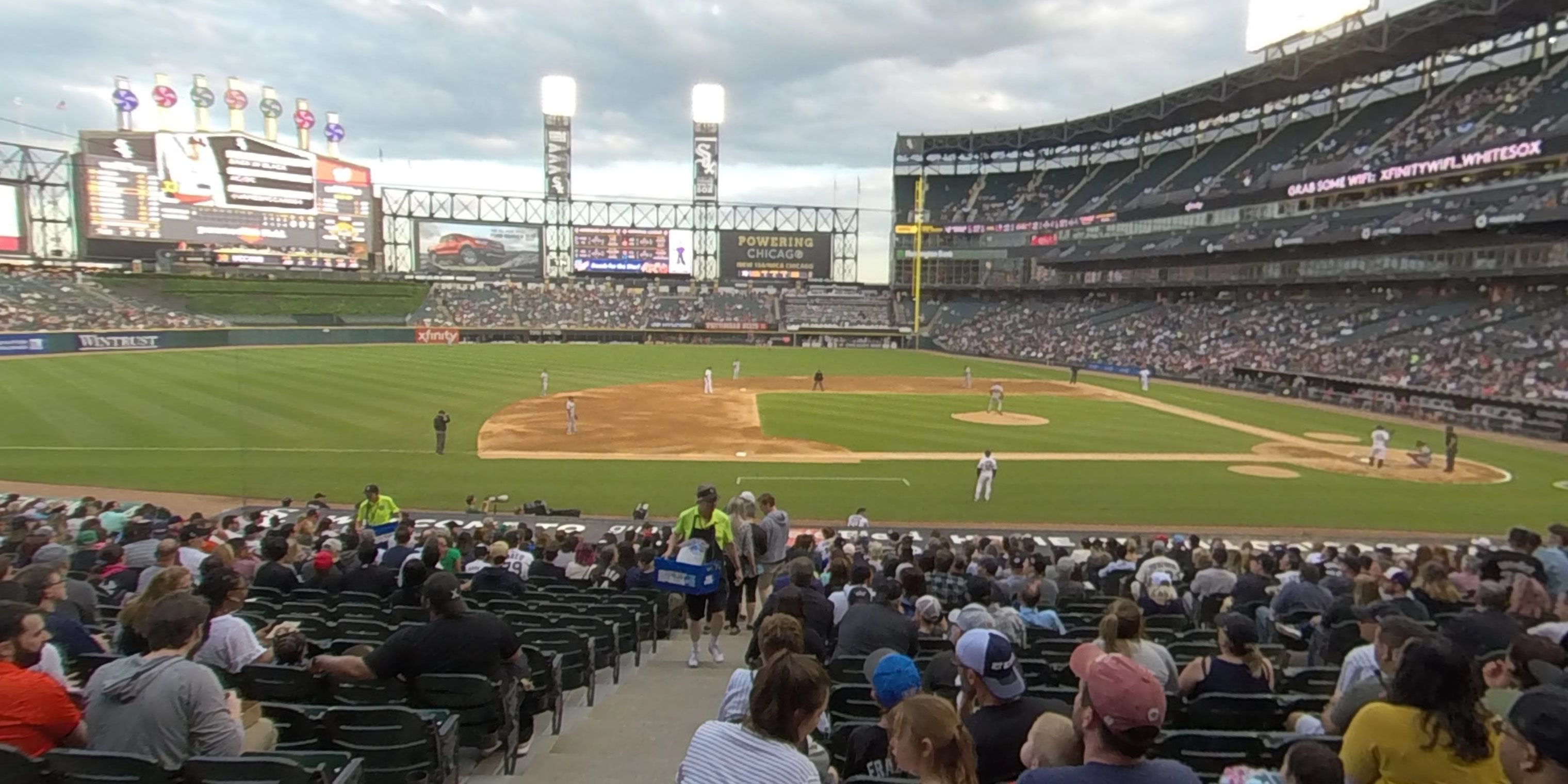 section 140 panoramic seat view  - guaranteed rate field