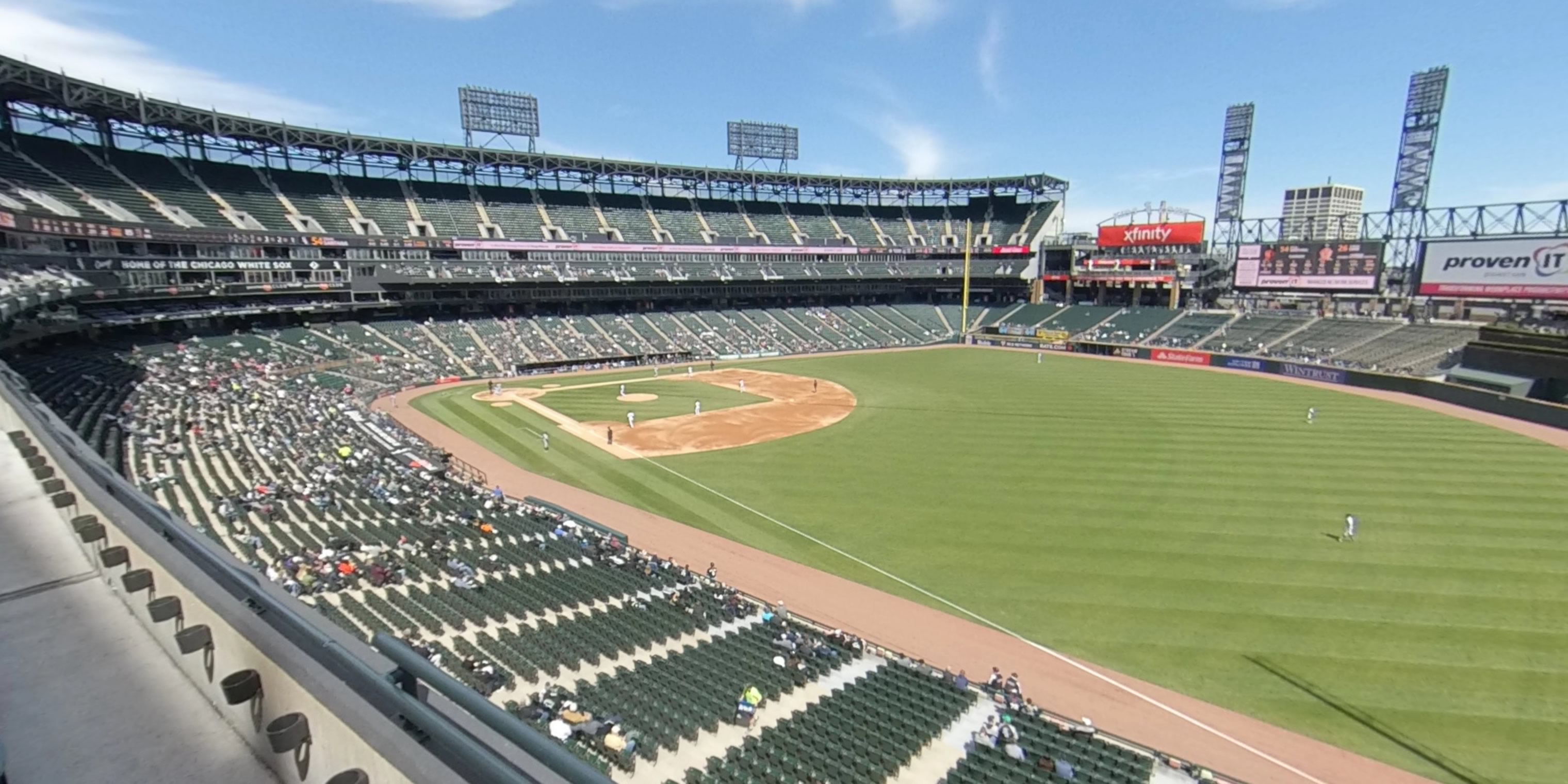 section 312 panoramic seat view  - guaranteed rate field