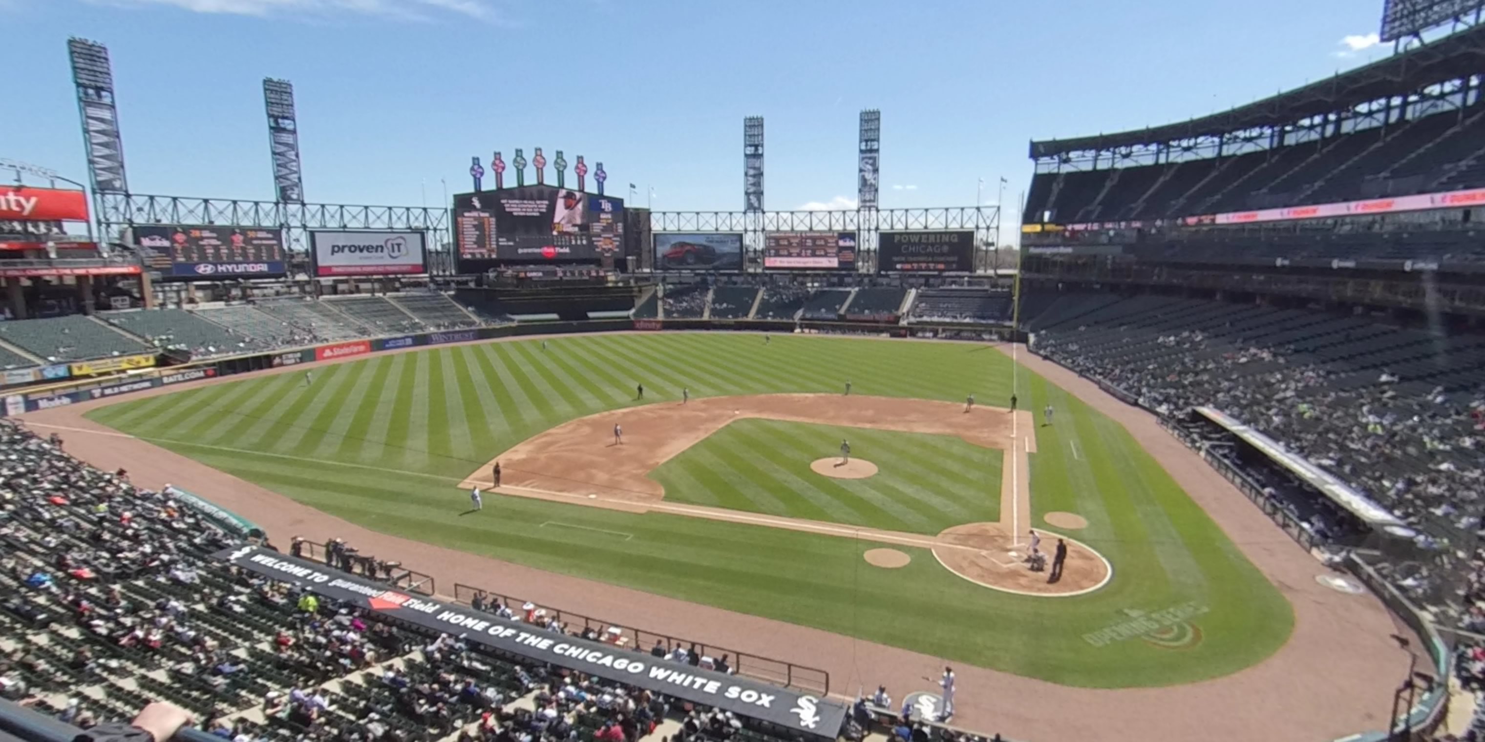 section 335 panoramic seat view  - guaranteed rate field