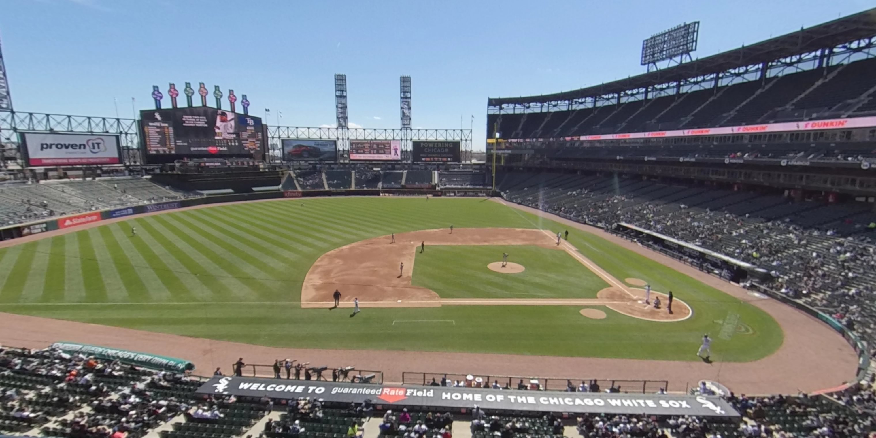 What to Eat at Guaranteed Rate Field, Home of the Chicago White