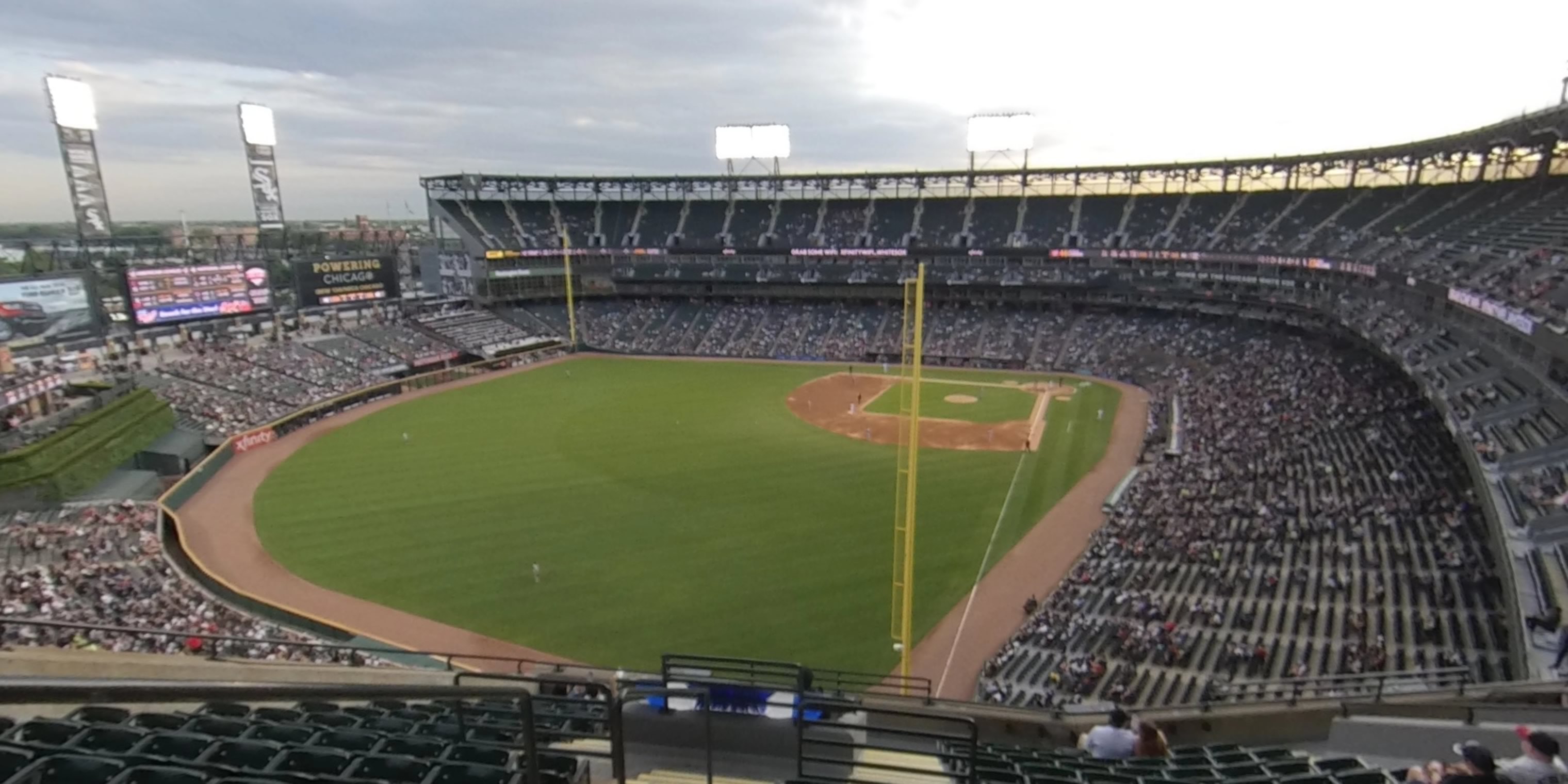 section 557 panoramic seat view  - guaranteed rate field