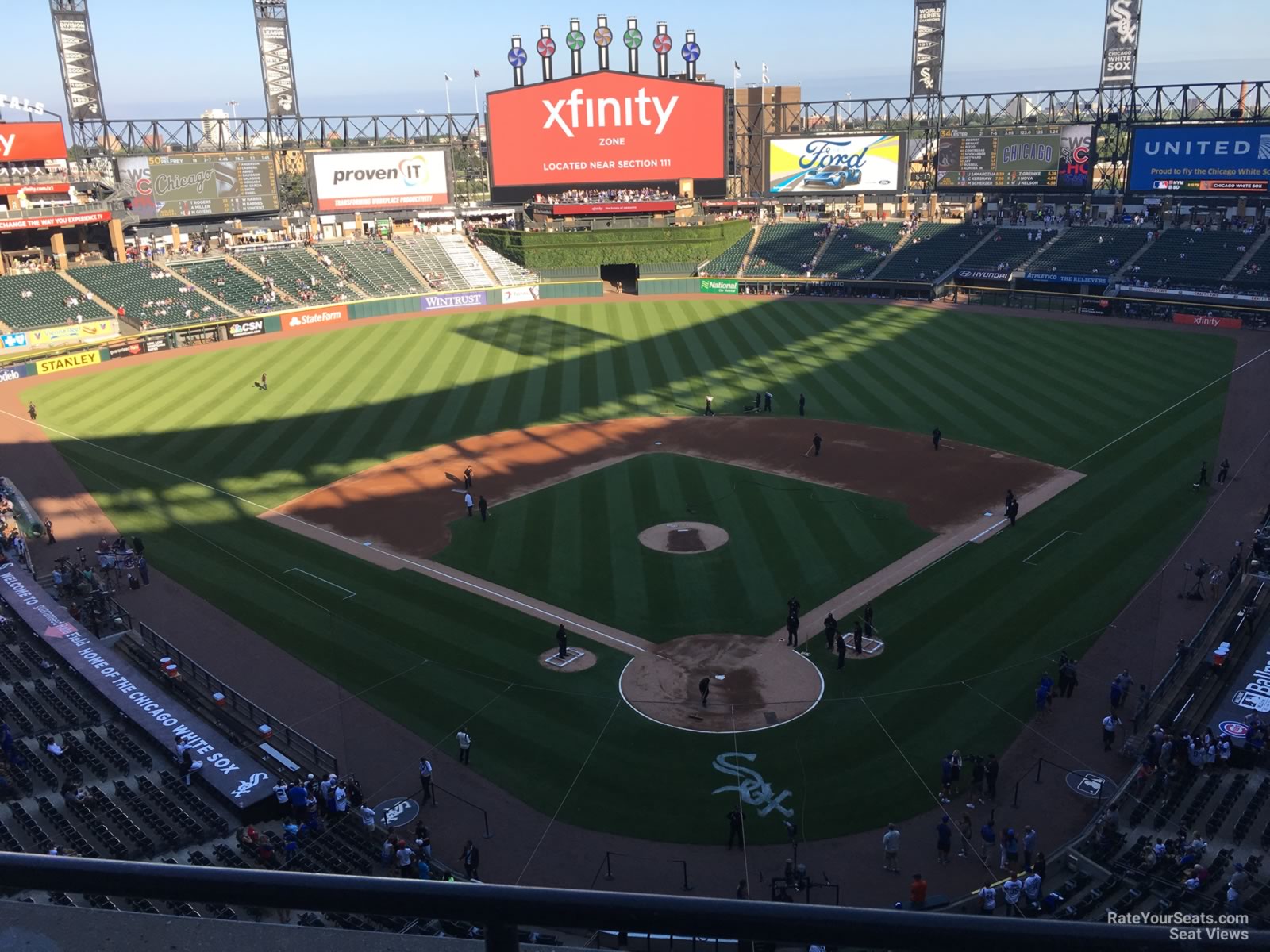 floor seating at guaranteed rate field｜TikTok Search