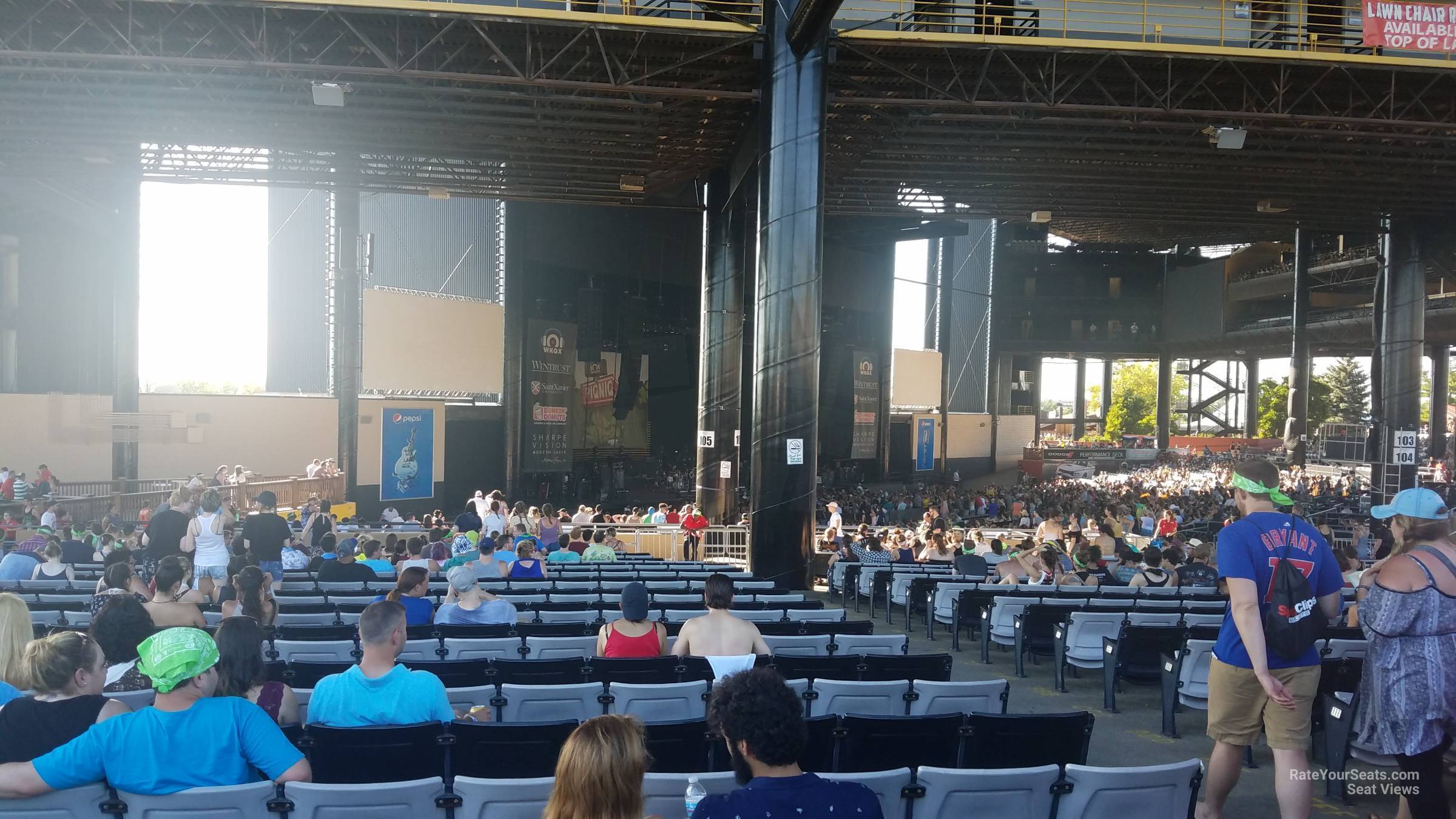 hollywood casino amphitheater seating chart section 206