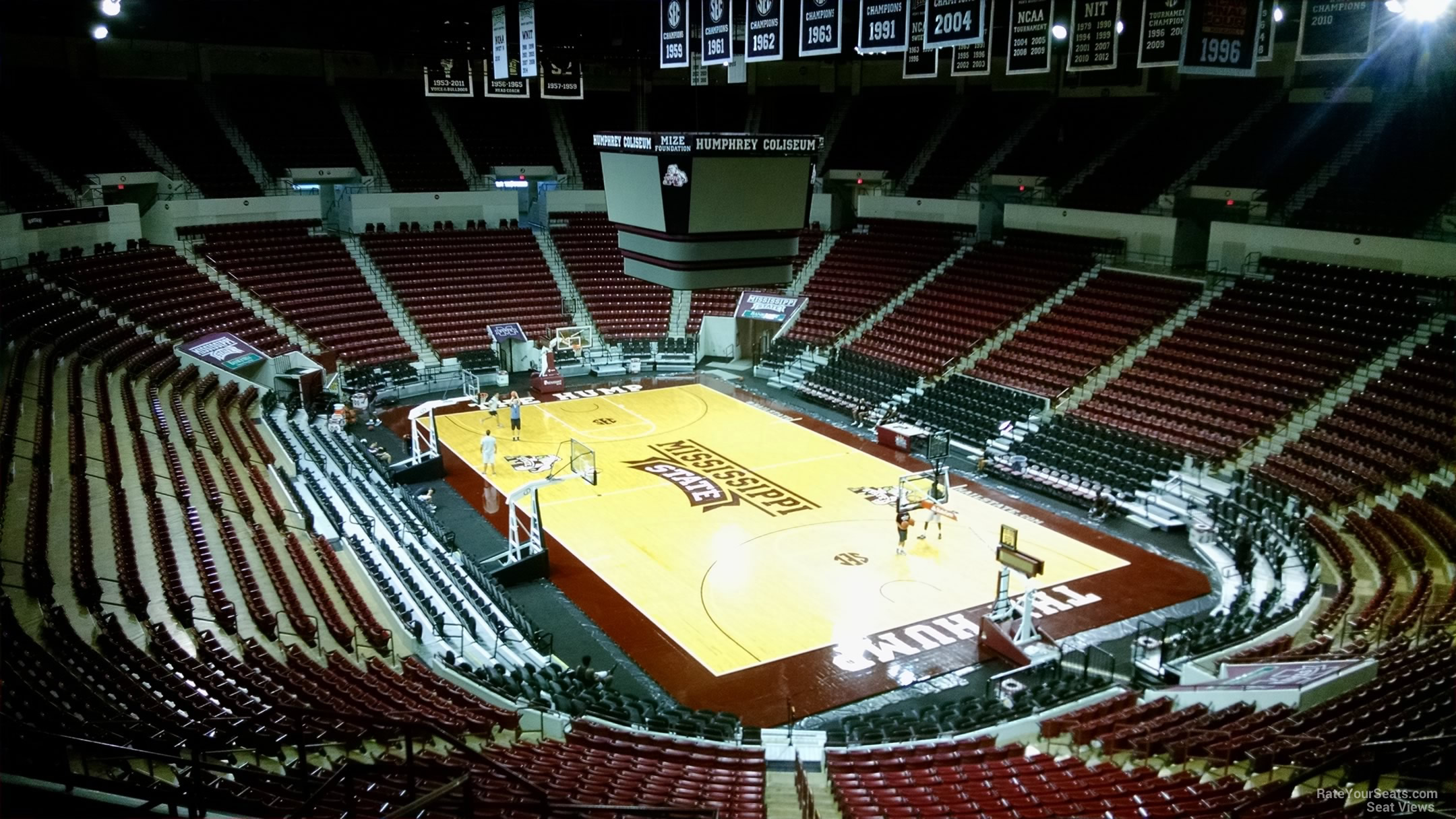 section 204, row 8 seat view  - humphrey coliseum