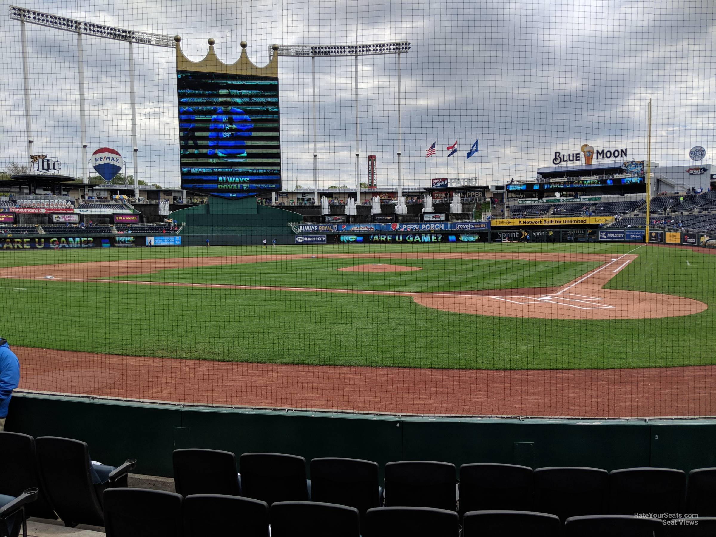 My first game in diamond club. Definitely getting a crown club seat after  this while they're way cheap. : r/KCRoyals