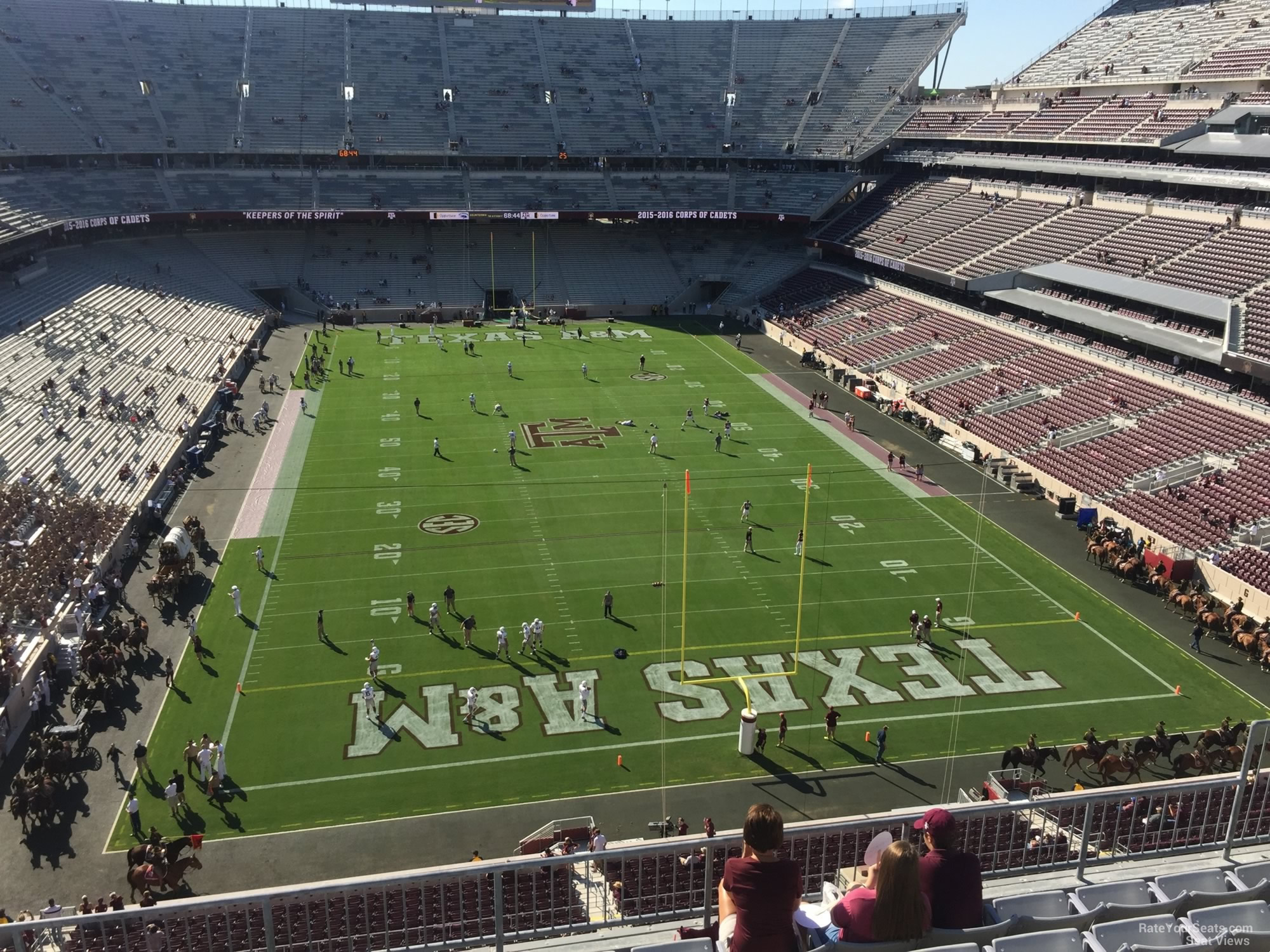 section 322, row 6 seat view  - kyle field