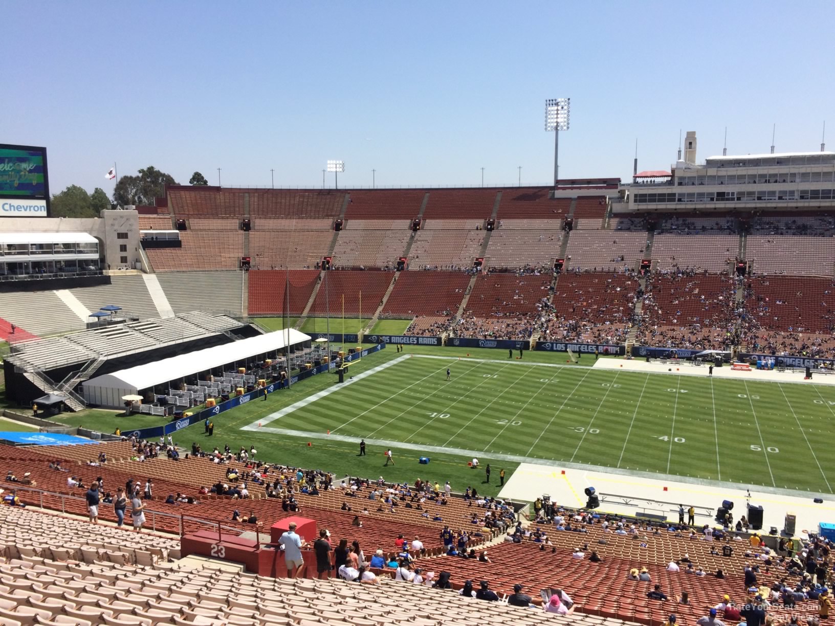 Los Angeles Memorial Coliseum Section 322 - RateYourSeats.com