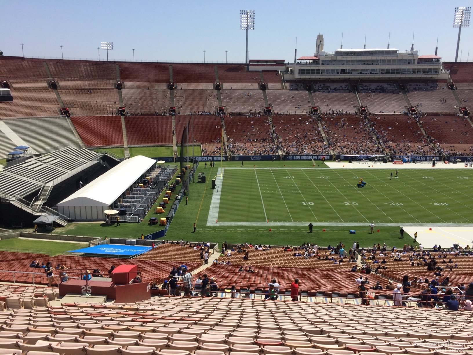 Los Angeles Memorial Coliseum Section 324 - RateYourSeats.com