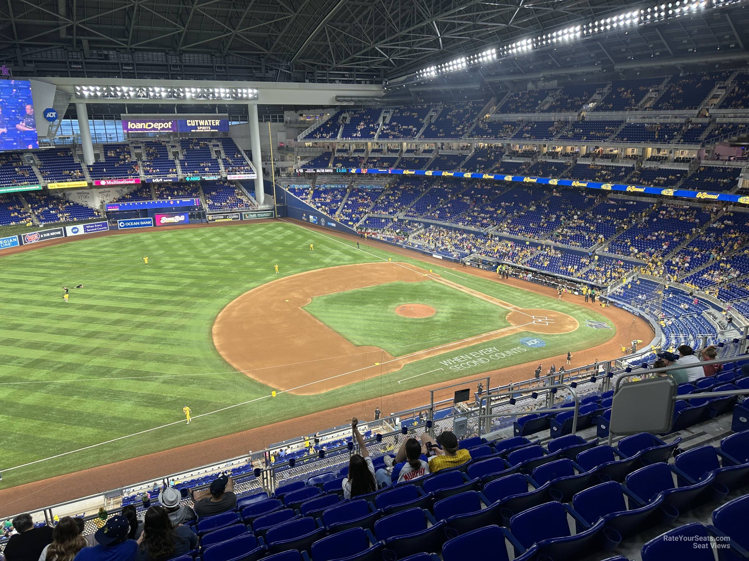 section 323, row h seat view  for baseball - loandepot park