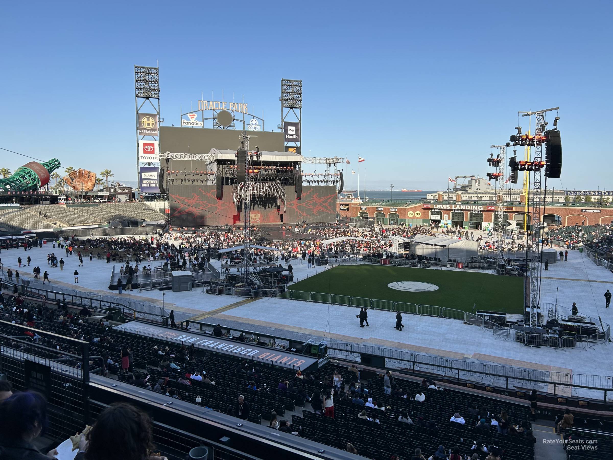 section 220, row e seat view for concert - oracle park