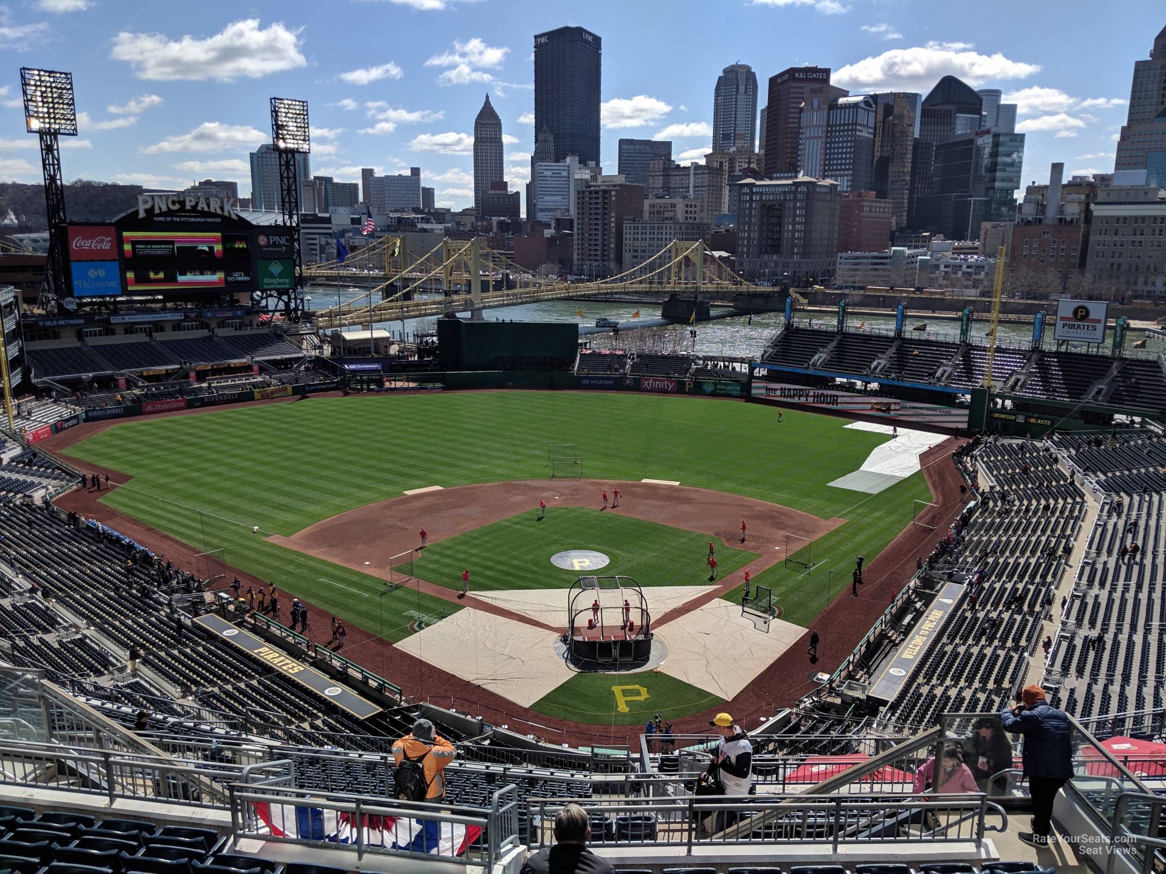 Pittsburgh's PNC Park with Tampa's Skyline. : r/baseball