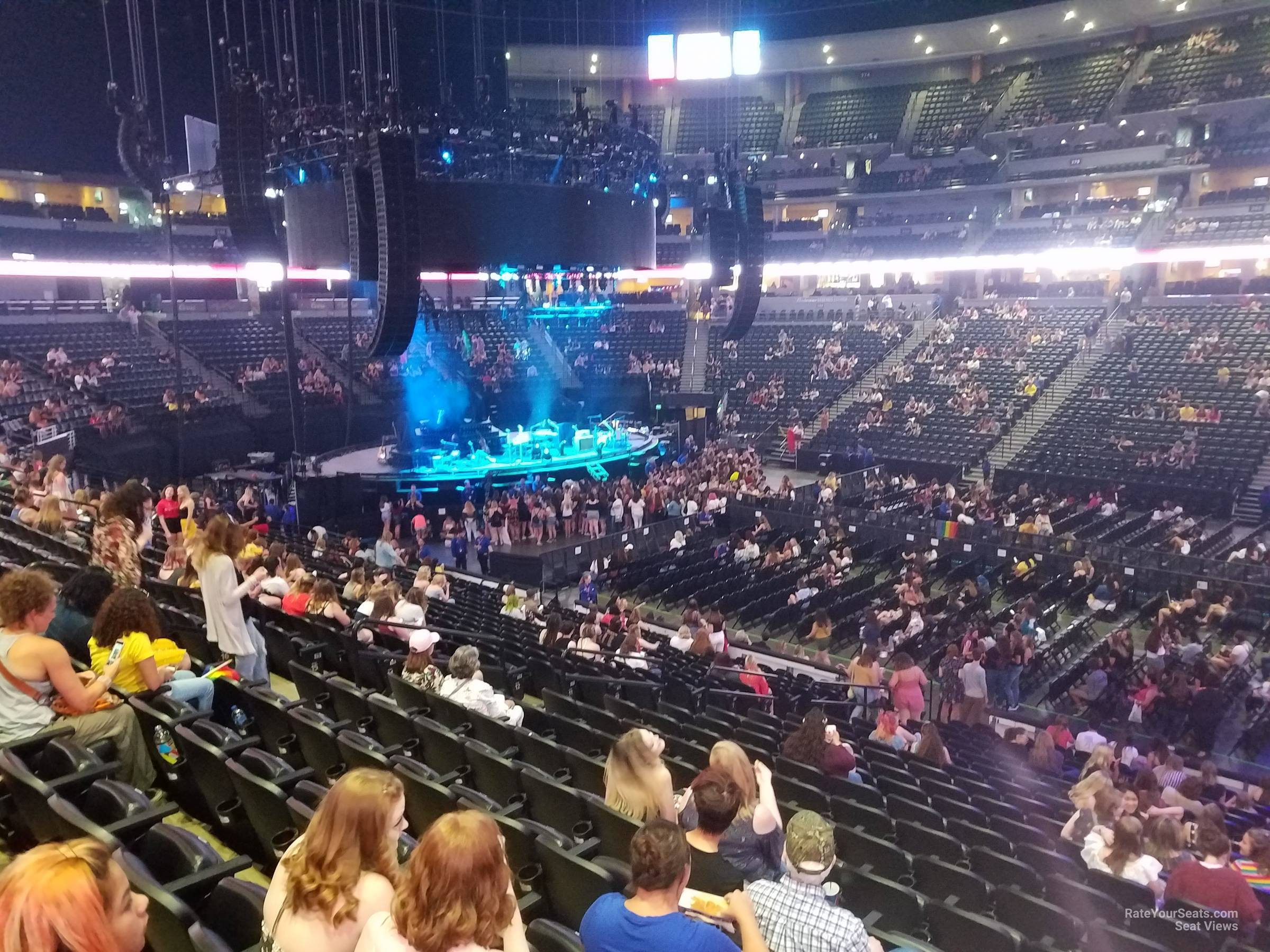 Pepsi Center Section 124 Concert Seating - RateYourSeats.com