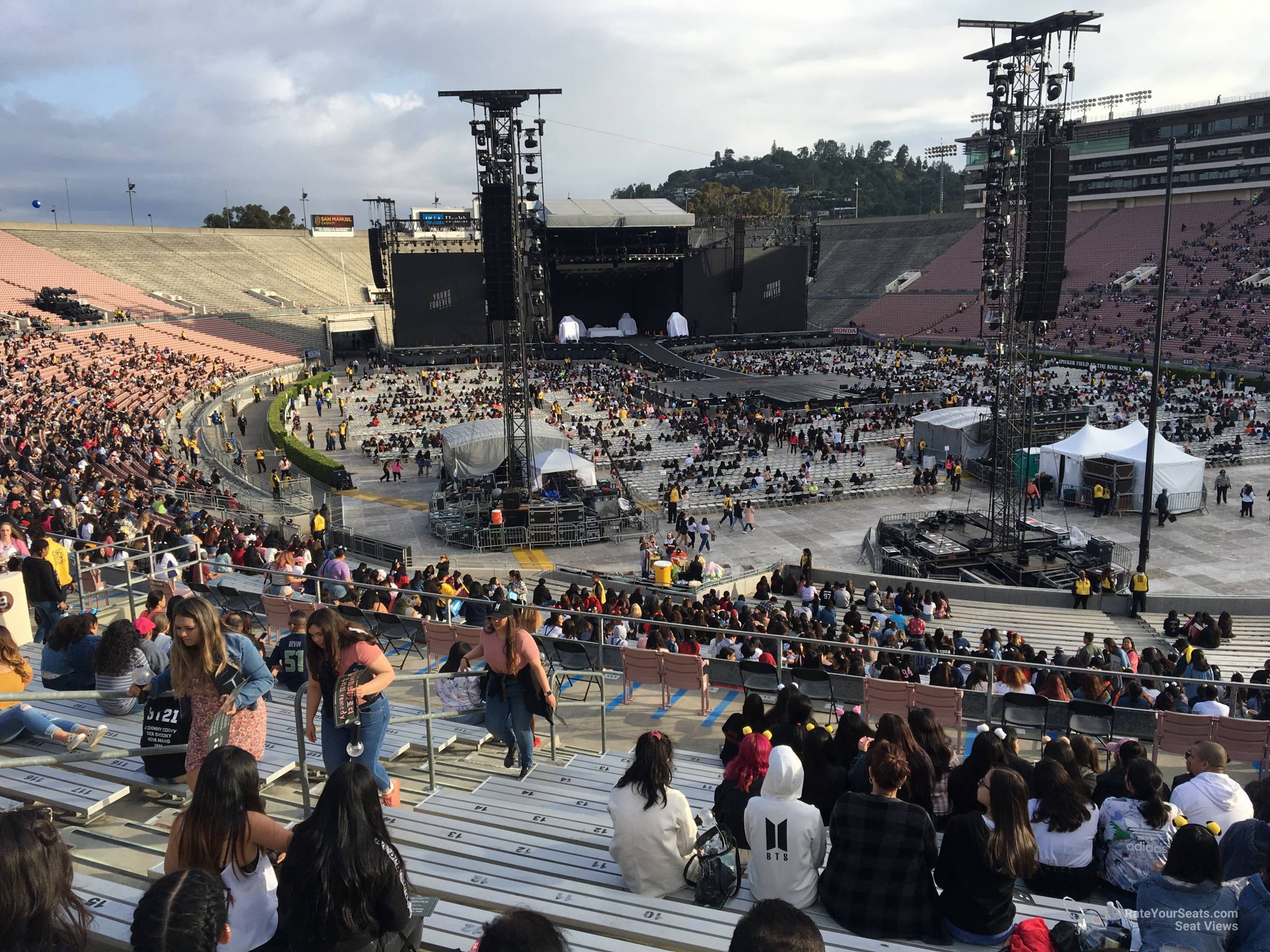 Rose Bowl Stadium Section 10 Concert Seating - RateYourSeats.com